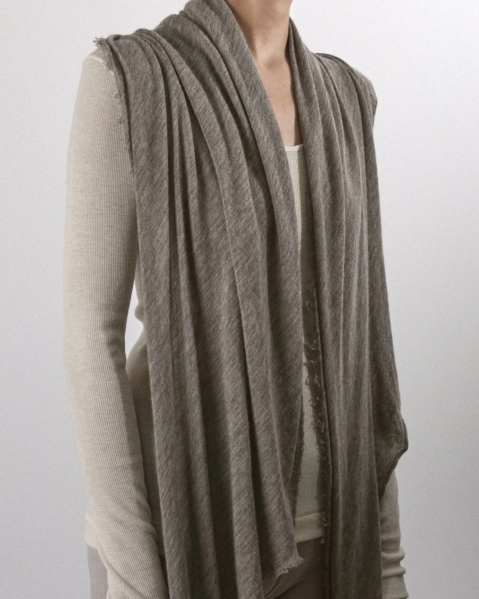 Love Cashmere Scarf in Greige - Image 3