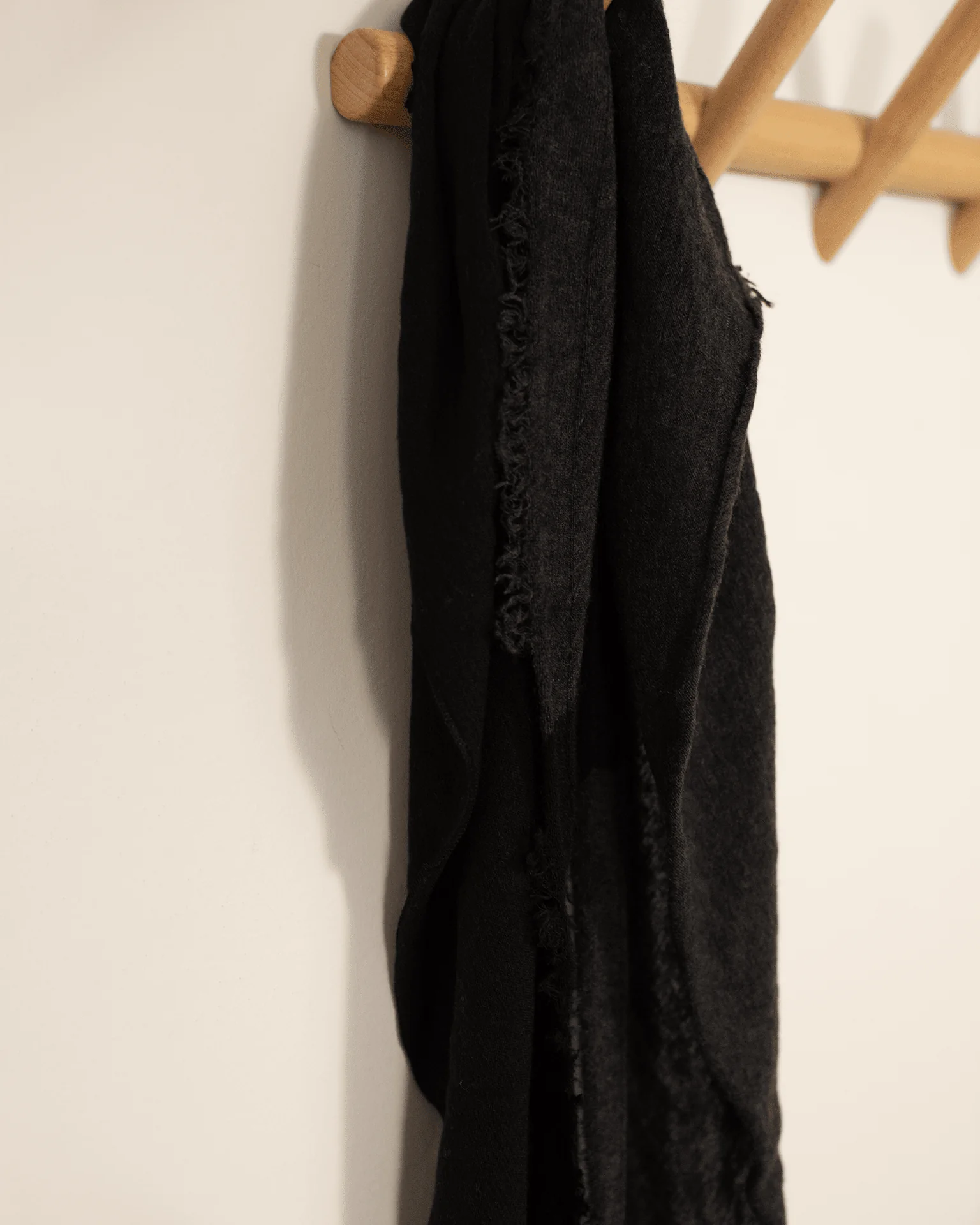 Love Duo Mini in Charcoal X Black - Image 2