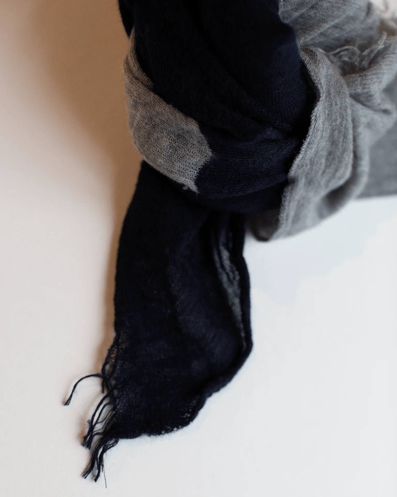 Love Duo Mini in Navy & Hthr Grey - Image 3