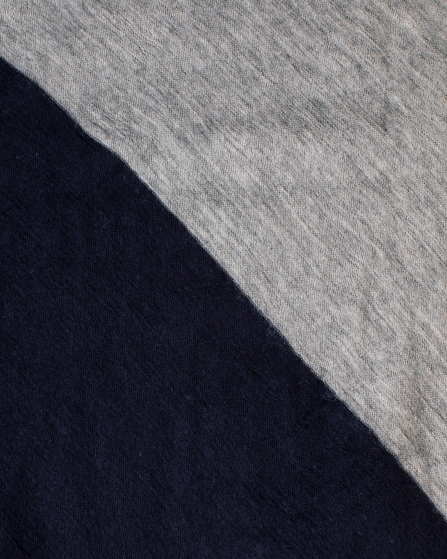 Love Duo Scarf in Navy & Heather Grey - Image 2