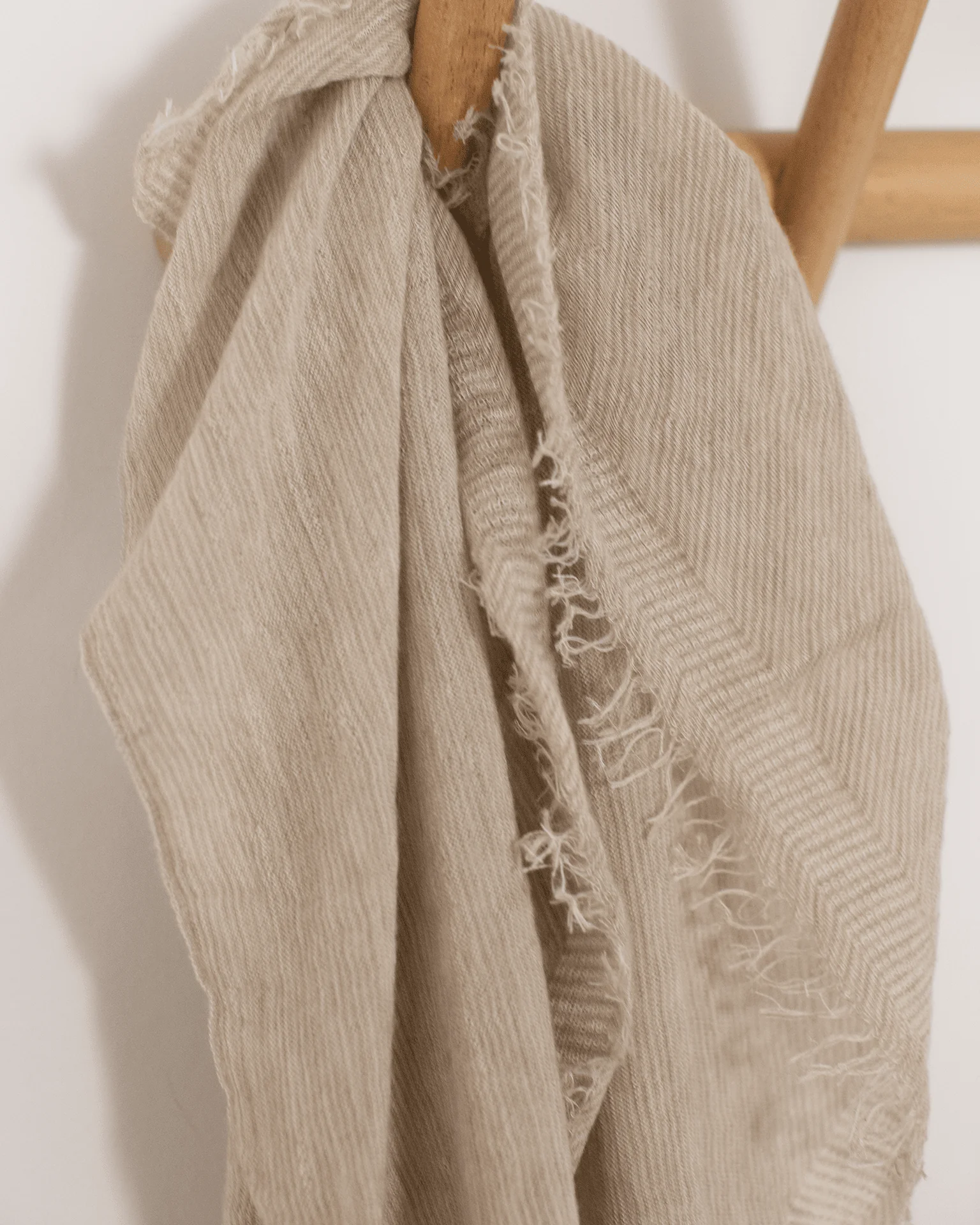 Love Mini in Beige X Milk - Image 3