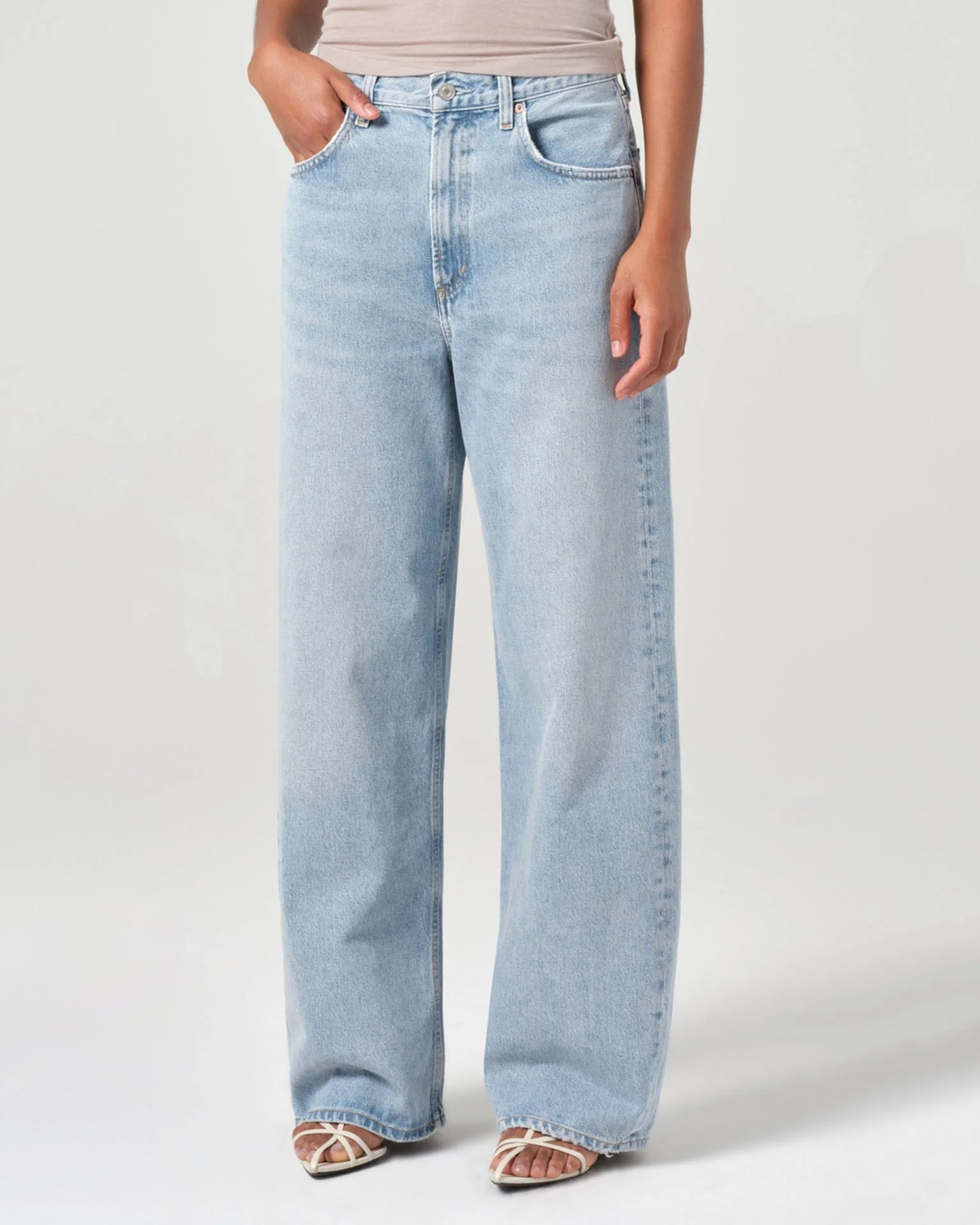 Low Curve Jean in Force - Image 2