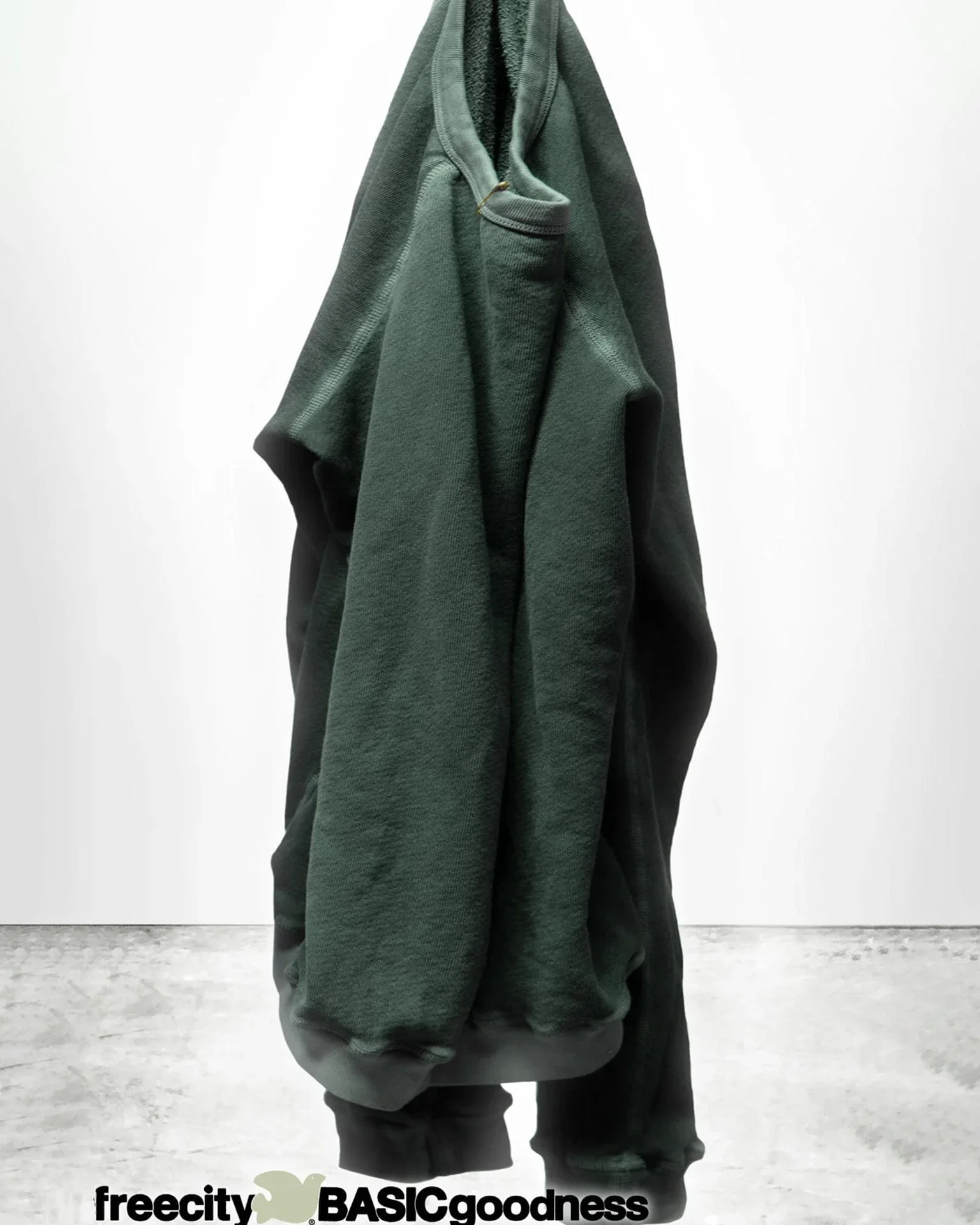 Lucky Rabbits Sweatshirt in Cactus Rabbit - Image 2