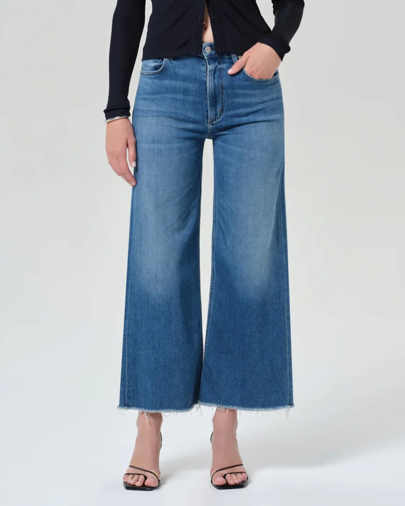 Lyra Wide Leg Crop 27in in Verve