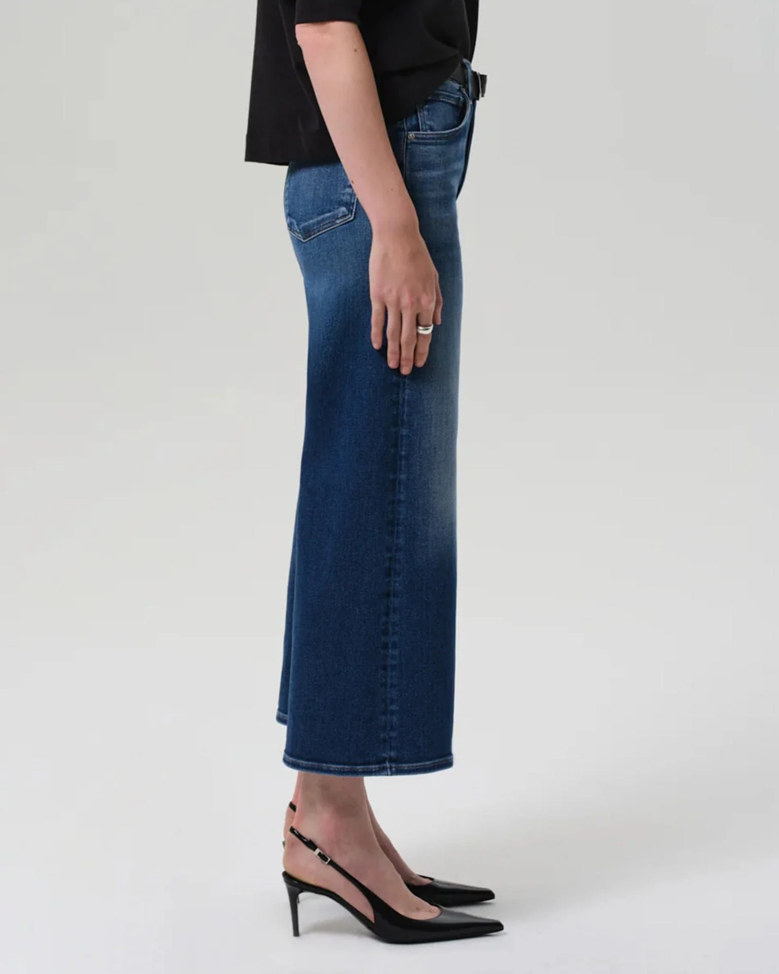 Lyra Wide Leg Crop in Augusta - Image 4