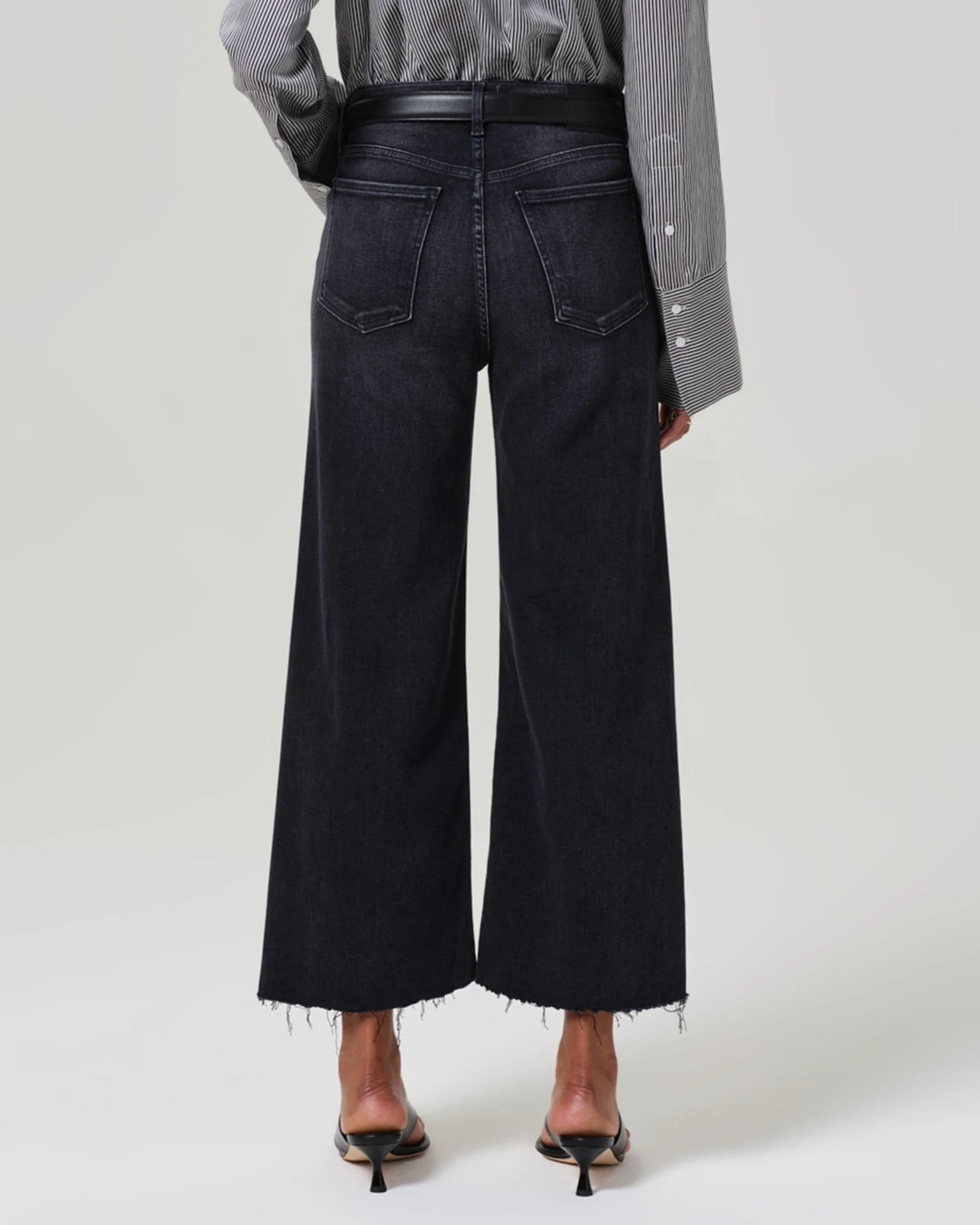 Lyra Wide Leg Crop in Medallion - Image 5