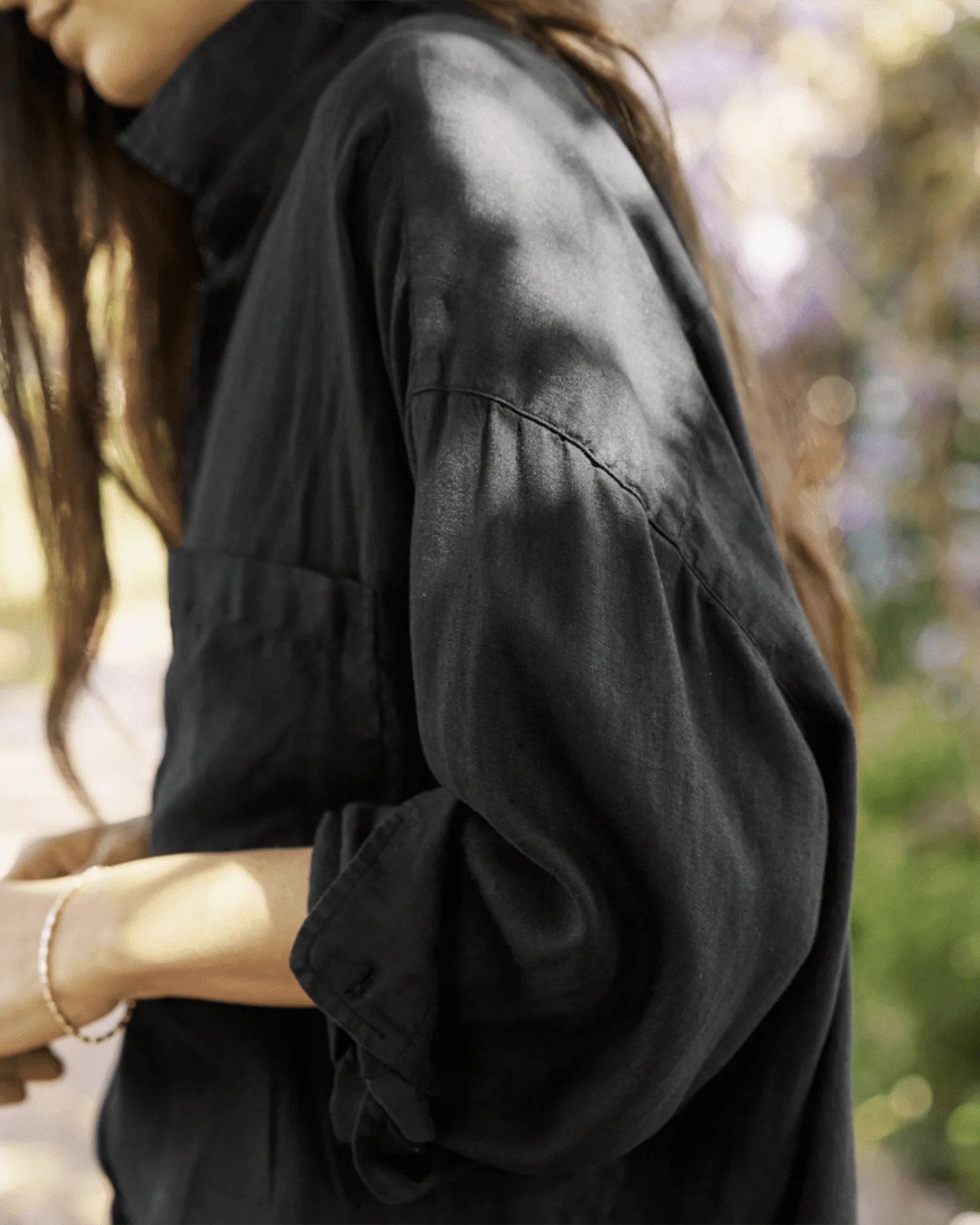 Mackenzie in Black Performance Linen - Image 3