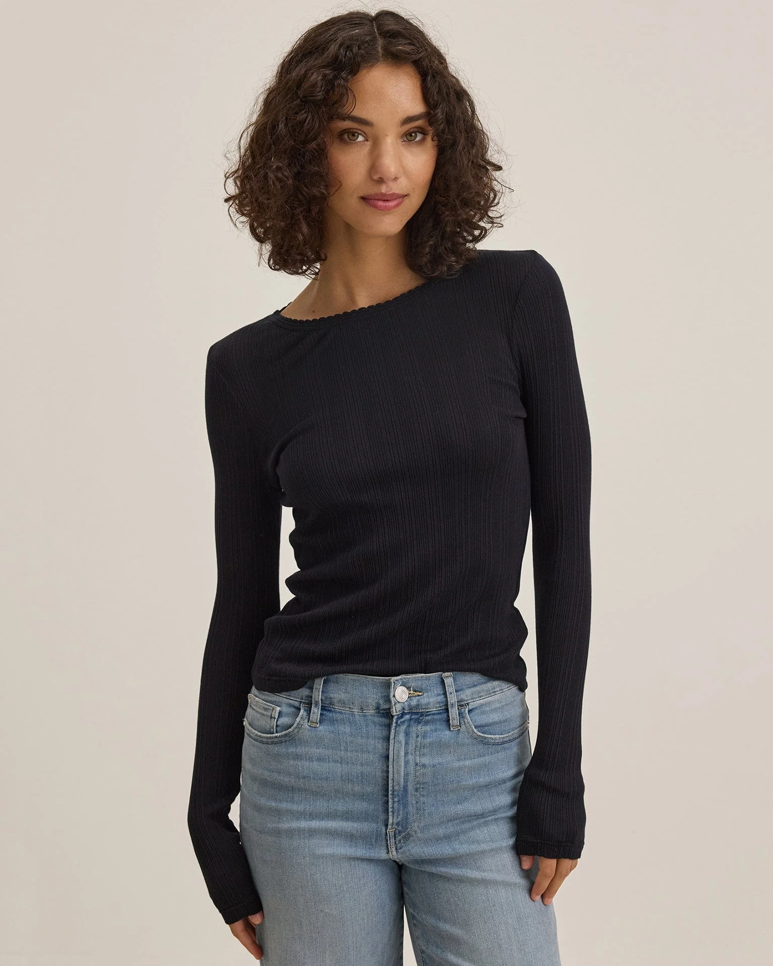 Mauri L/S Crew Neck Top in Black