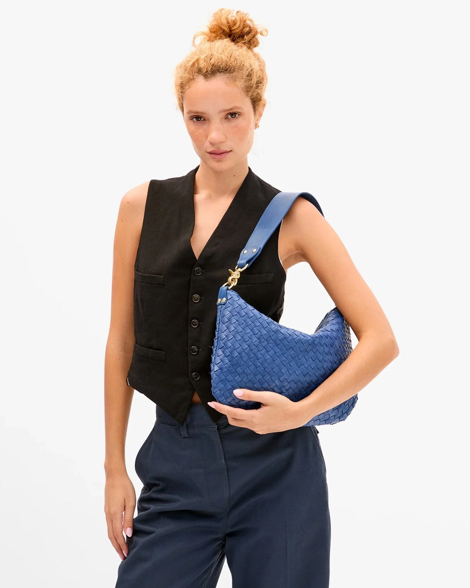 Moyen Messenger - Medium Woven Diagonal in French Blue - Image 3