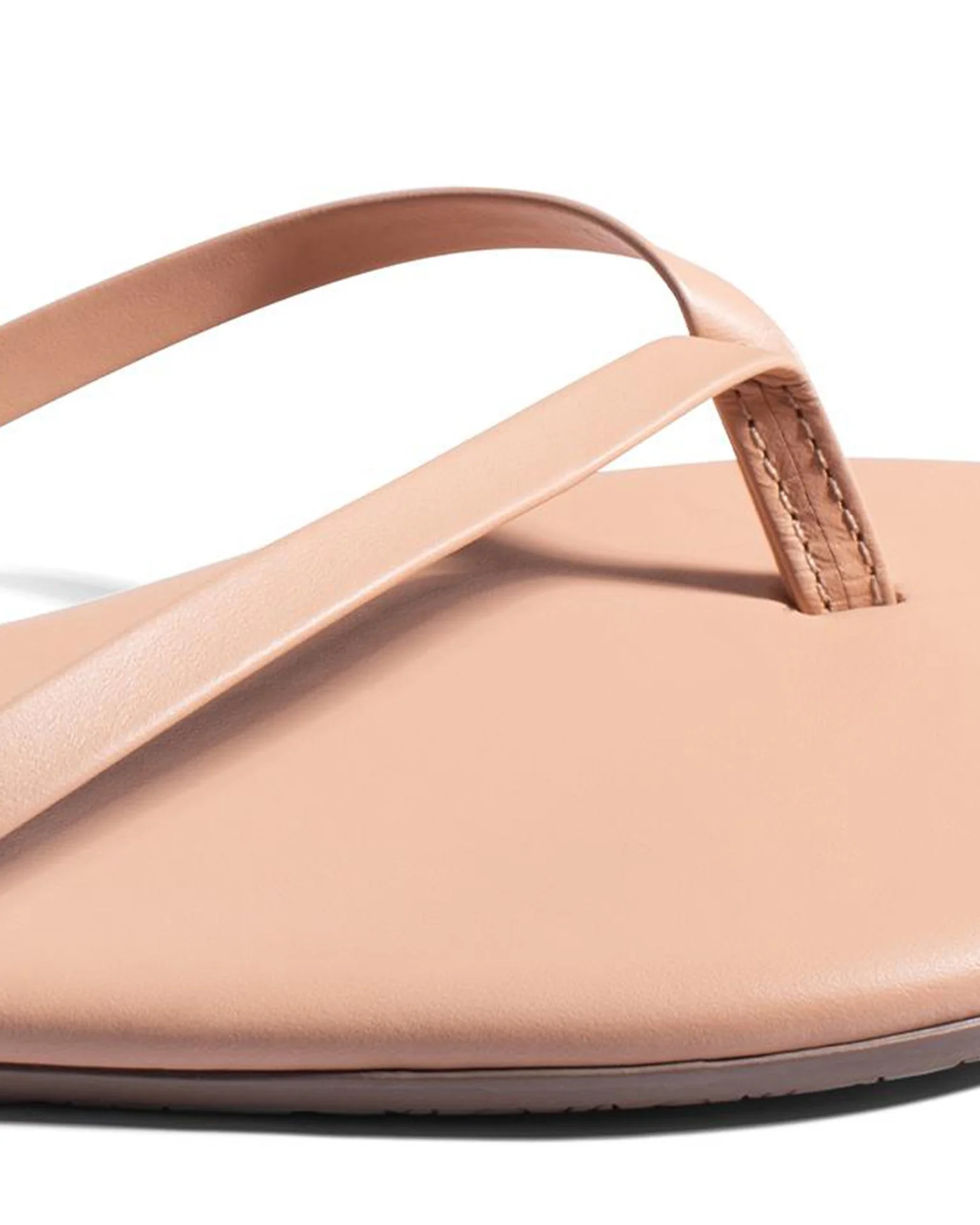 Nudes Flip Flop in Nude Beach - Image 4