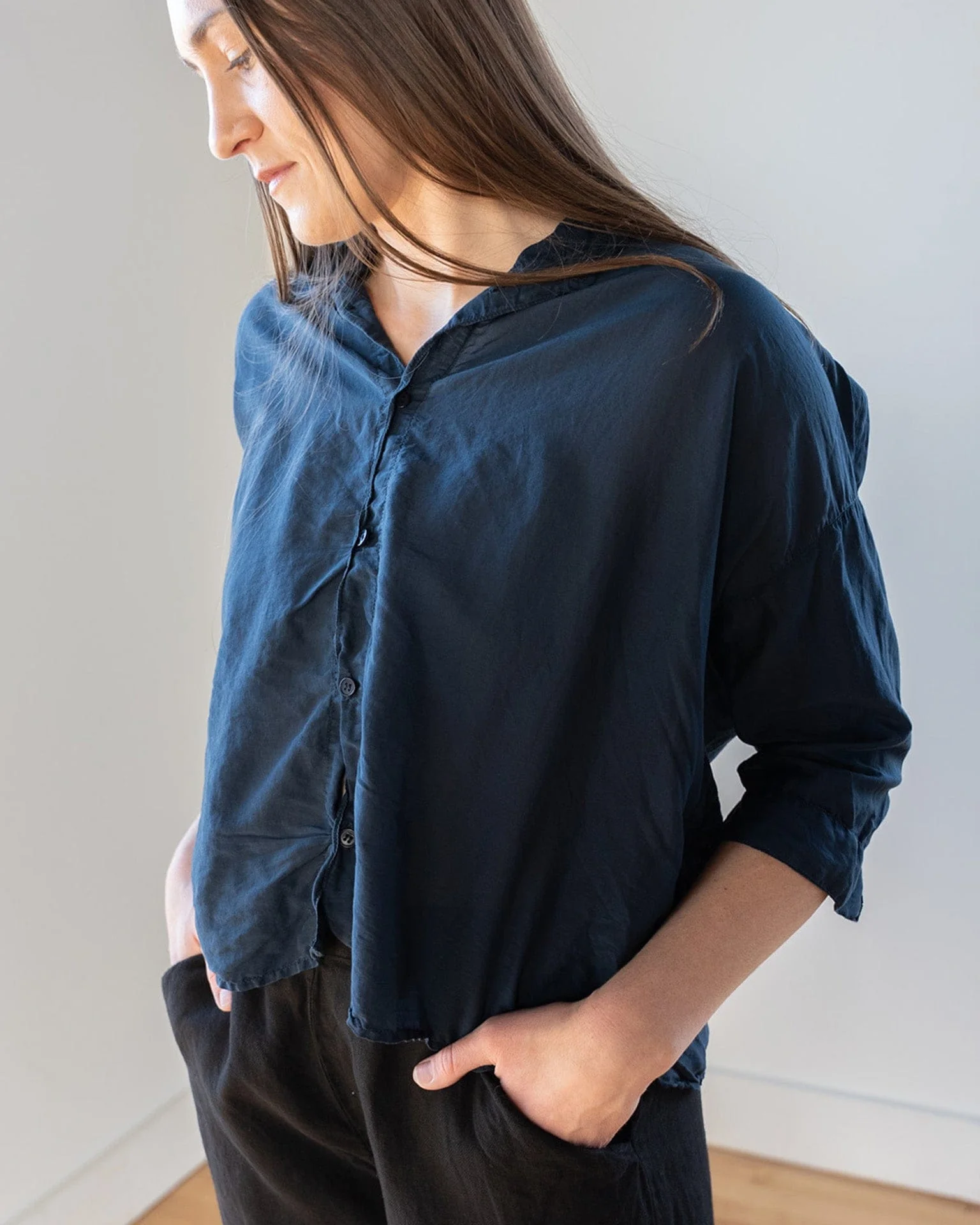 Ophelia Boxy Top in Ink Cotton Silk - Image 2