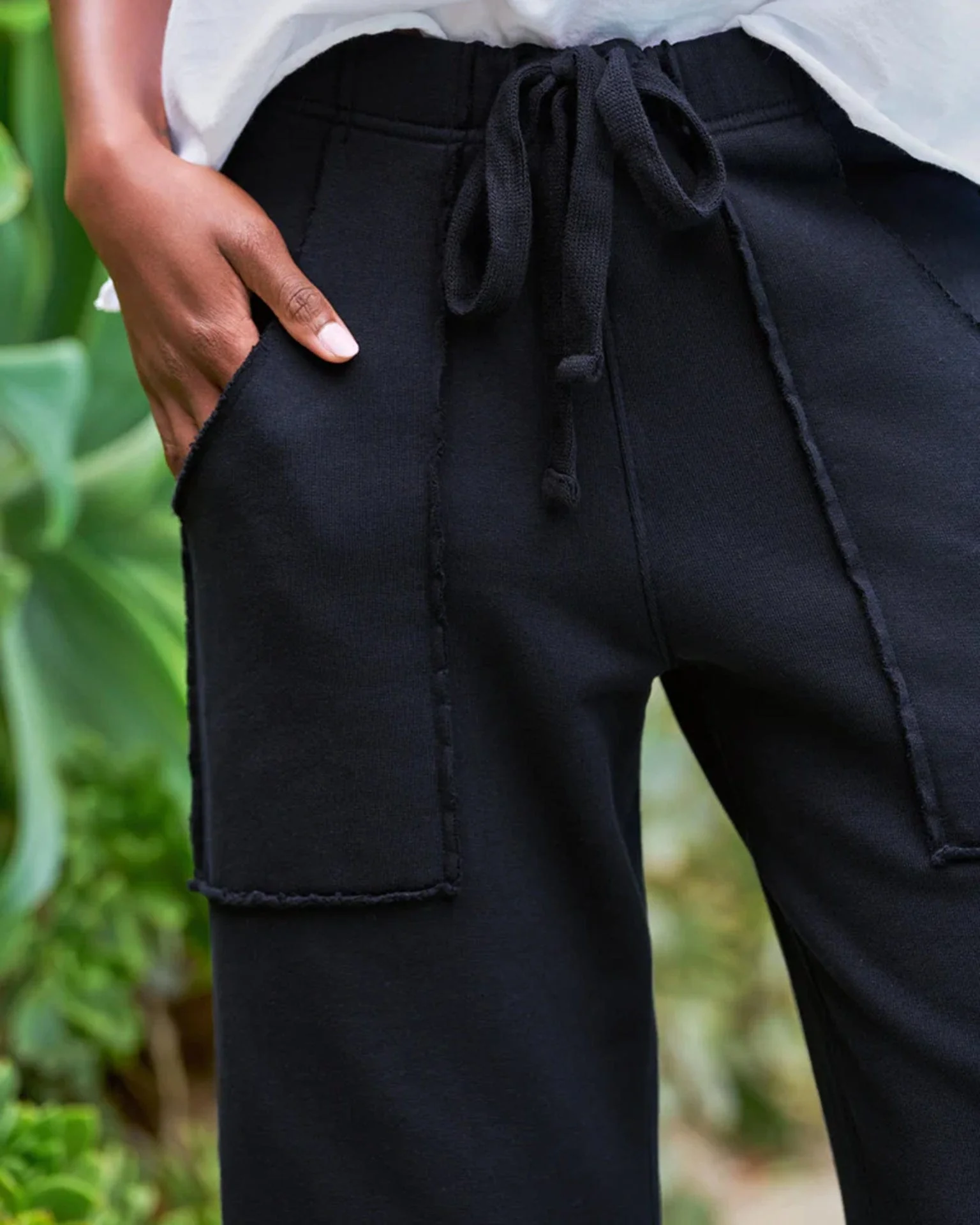 Penny Patch Pocket Sweatpant in British Royal Navy - Image 3