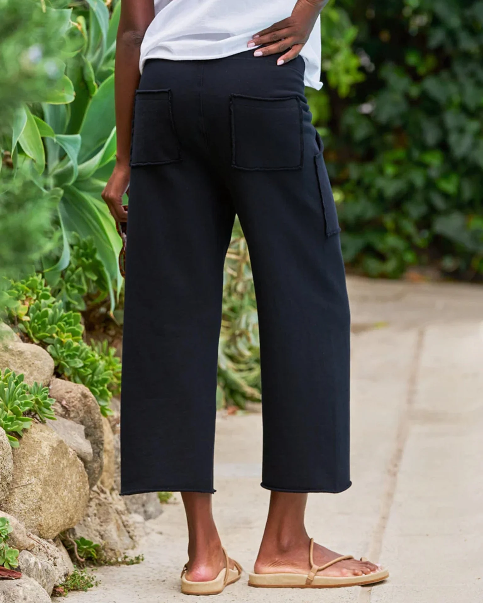 Penny Patch Pocket Sweatpant in British Royal Navy - Image 4