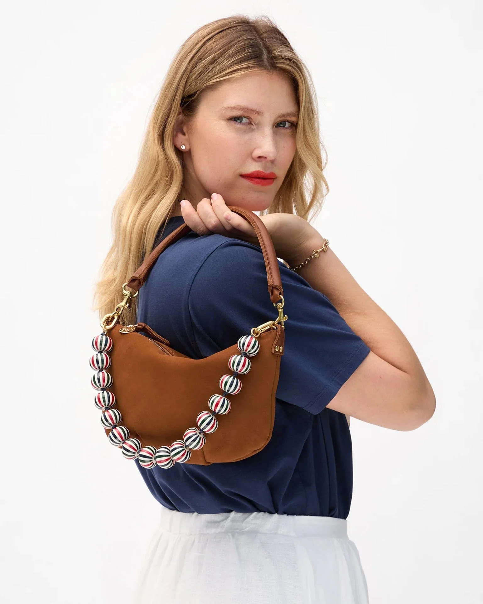 Petit Moyen Messenger - Smooth Nubuck in Hazelnut - Image 3