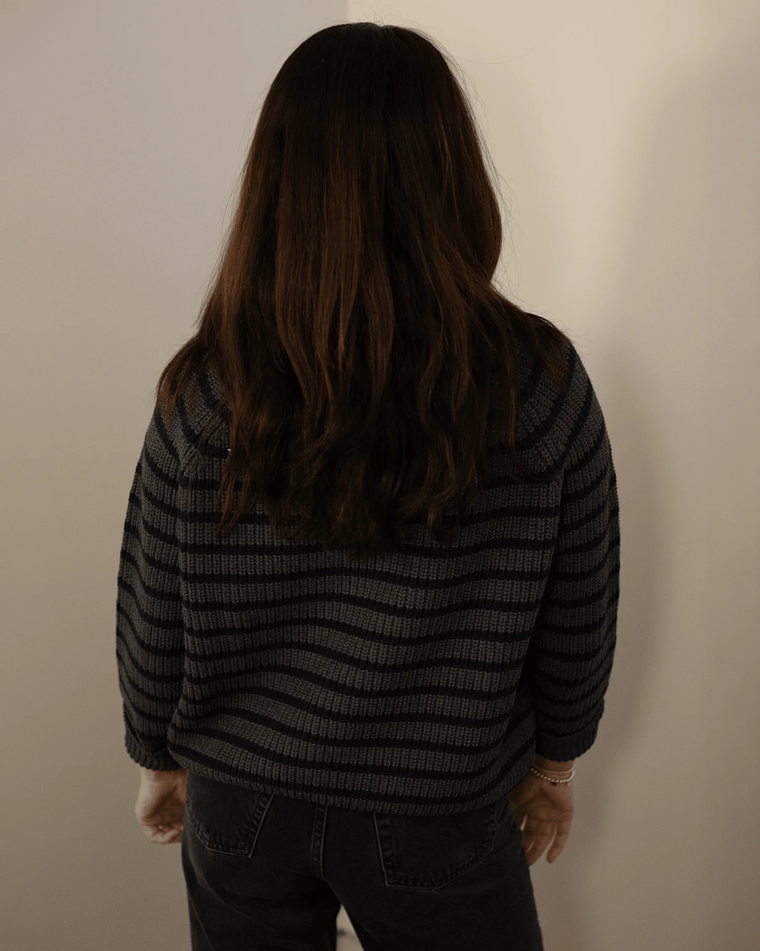 Phoebe Stripe Cotton Sweater in Charcoal Heather / Navy - Image 4