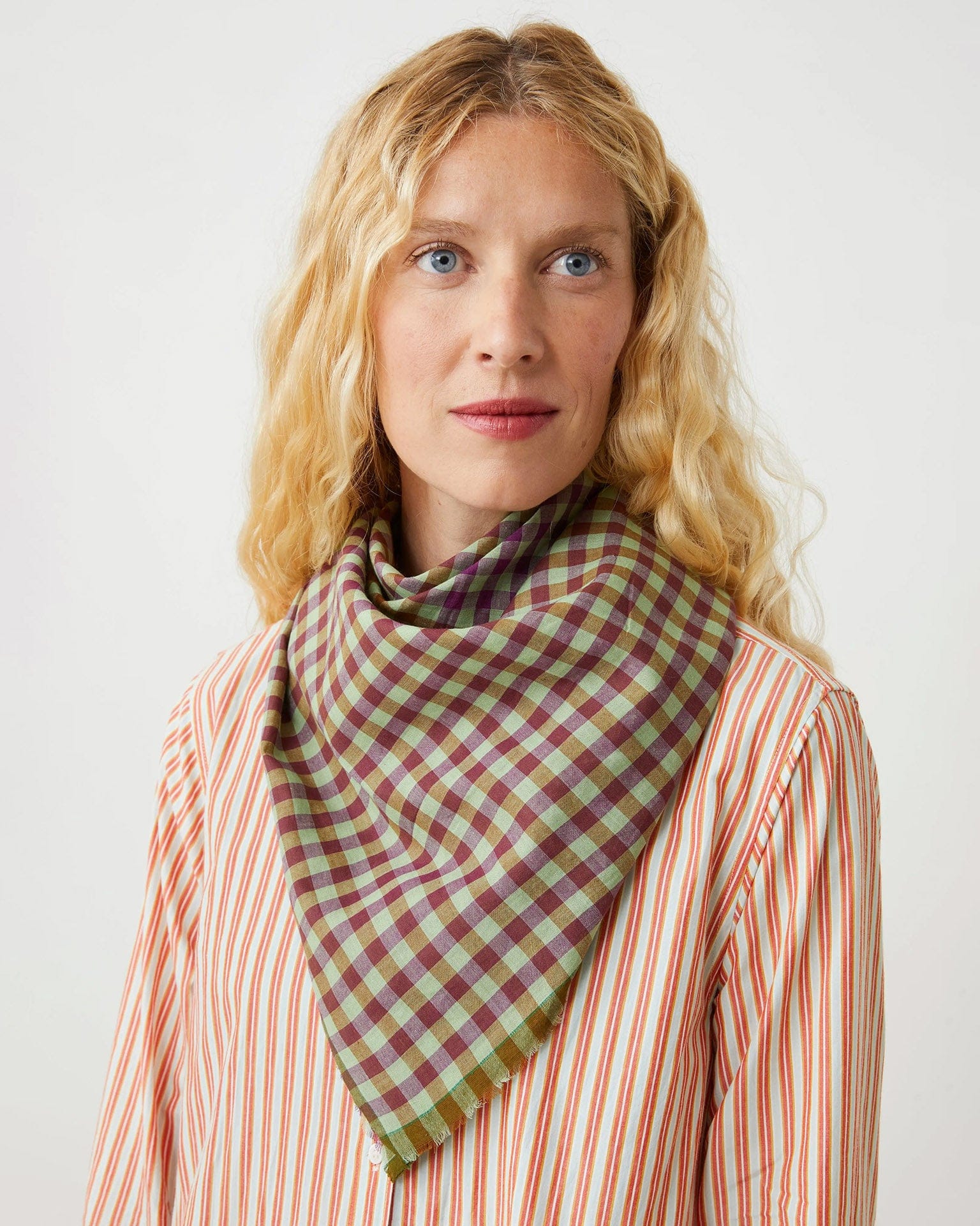 Poem Scarf No 821 in Amazon - Image 3