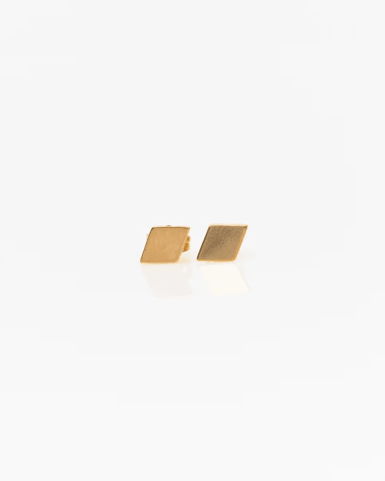 Diamond Stud Earrings in Gold