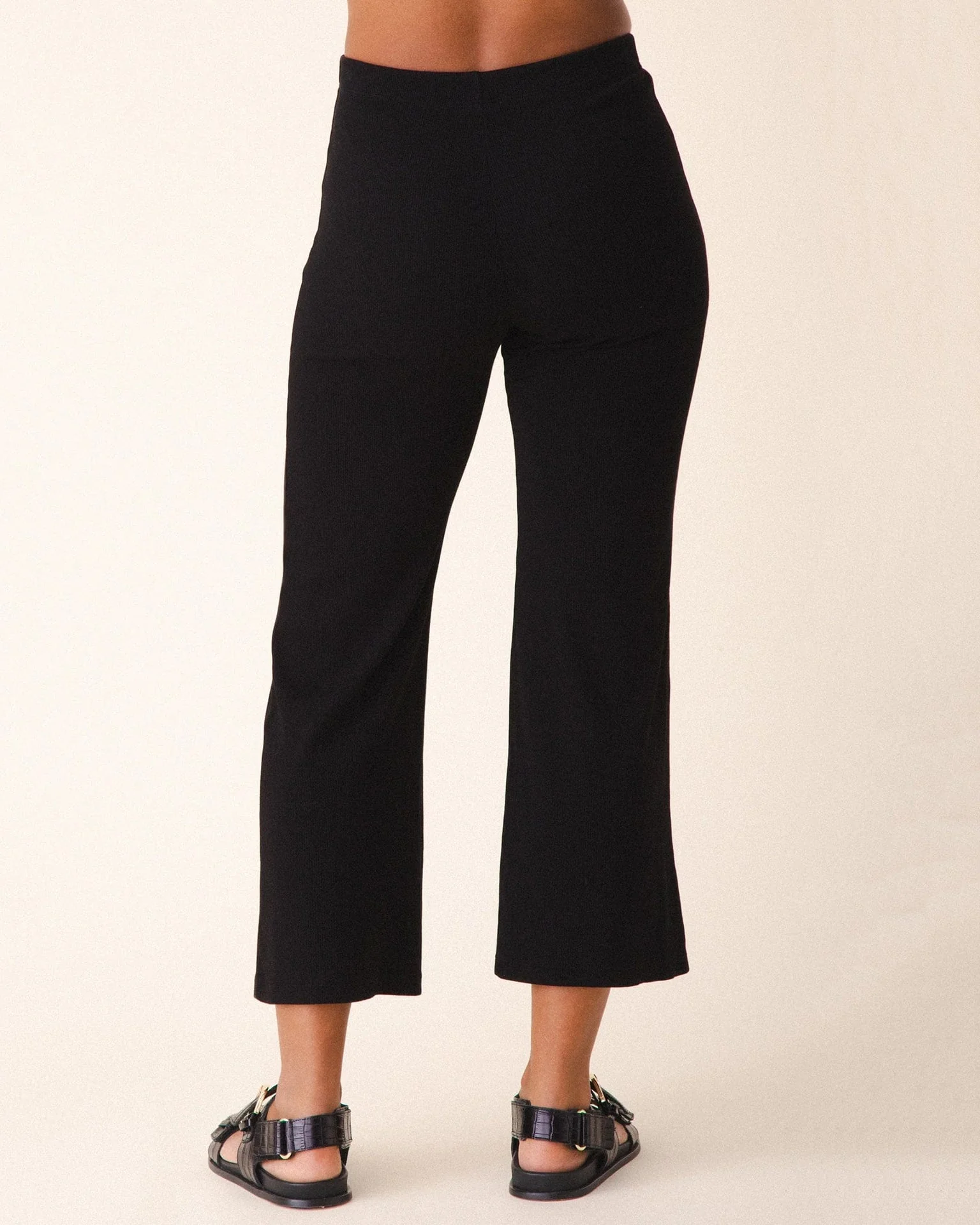 Rib Knack in Black - Image 5