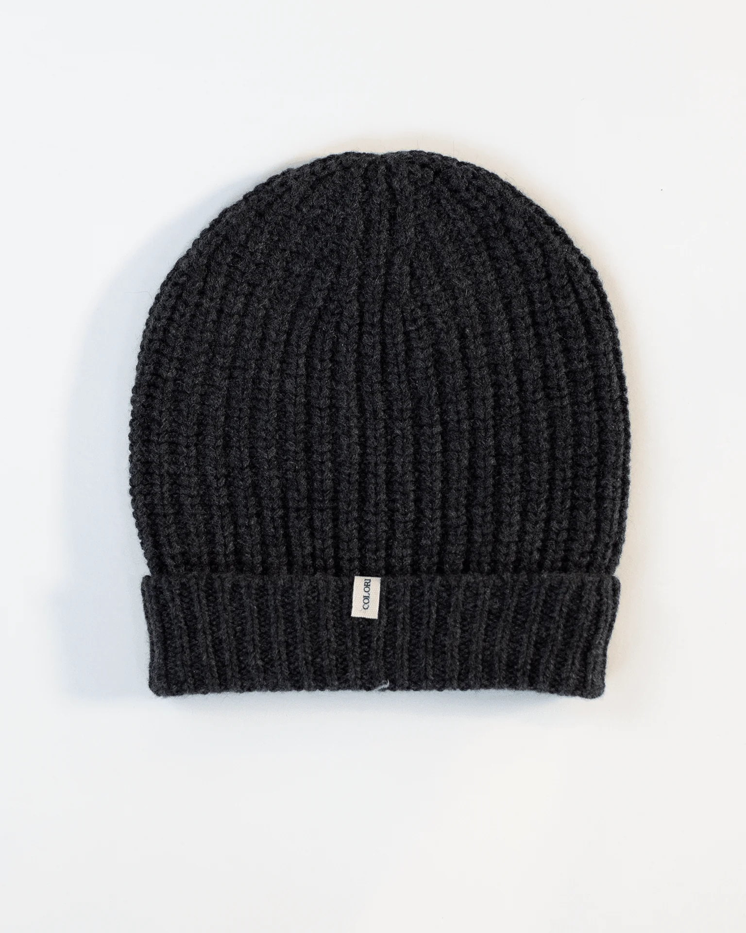Ribbed Beanie in Carbon