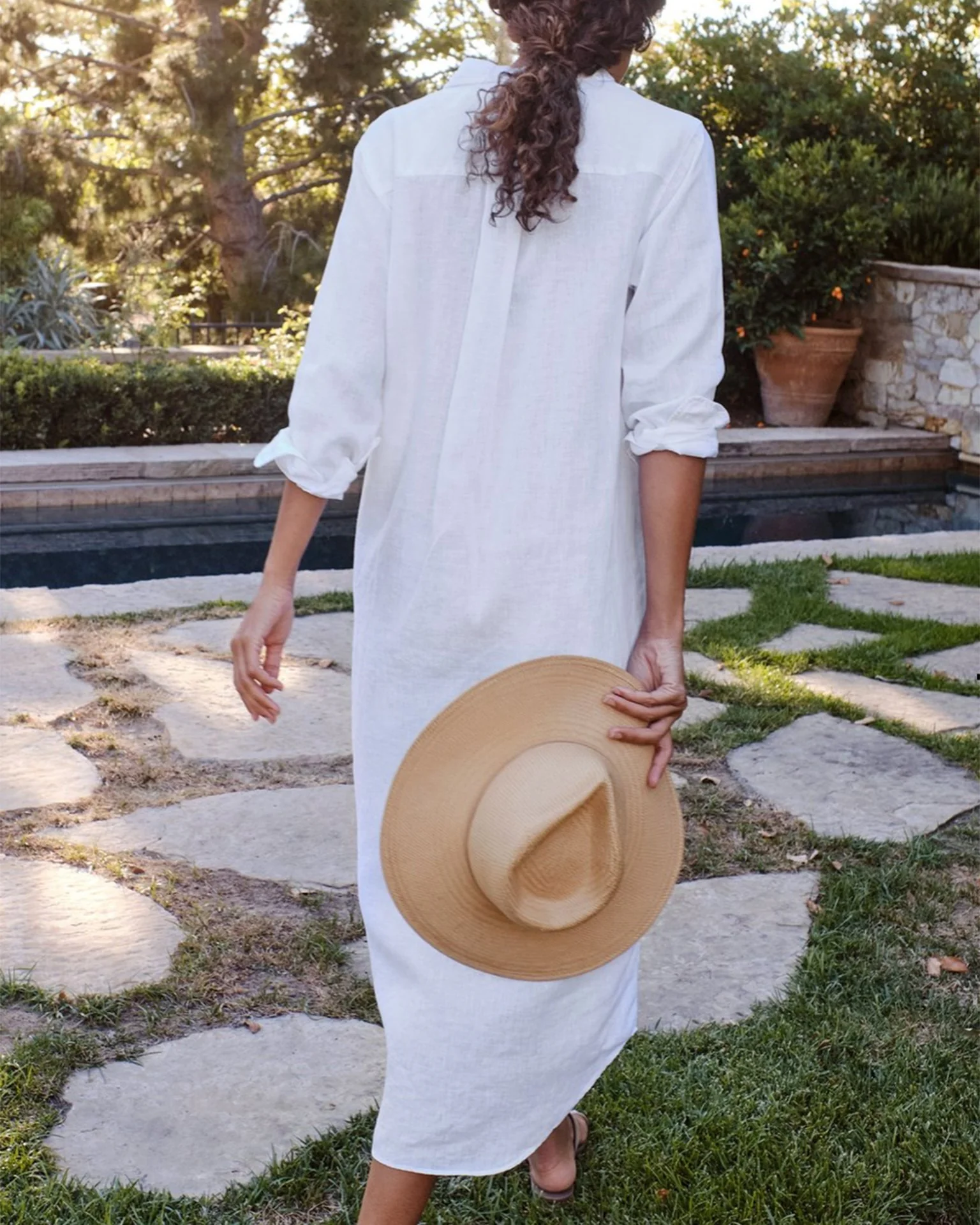 Rory in White Lived In Linen - Image 3