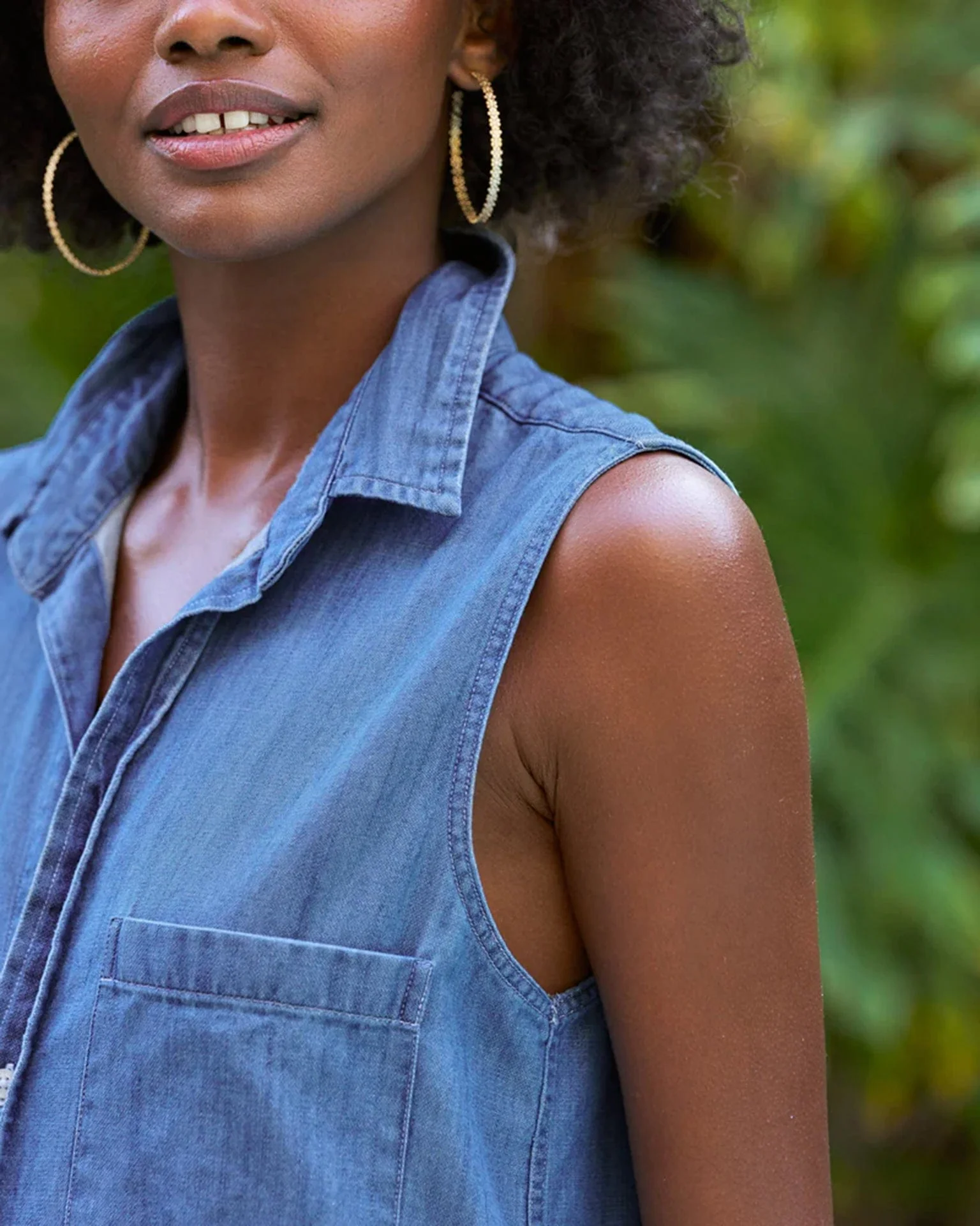 Rory Maxi Sleeveless in Vintage Stonewashed Indigo - Image 2