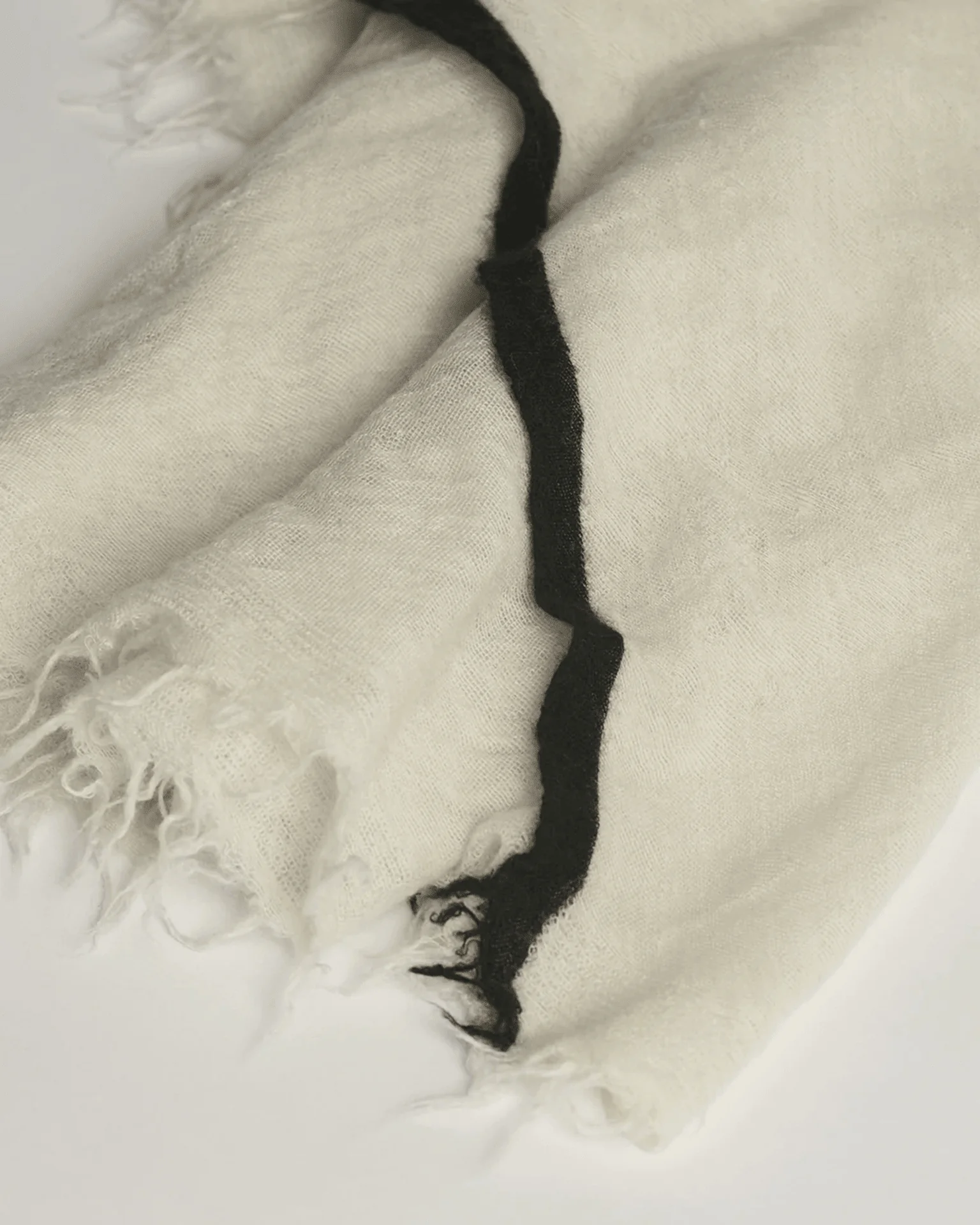Rosa Cashmere Scarf in Milk X Black - Image 2