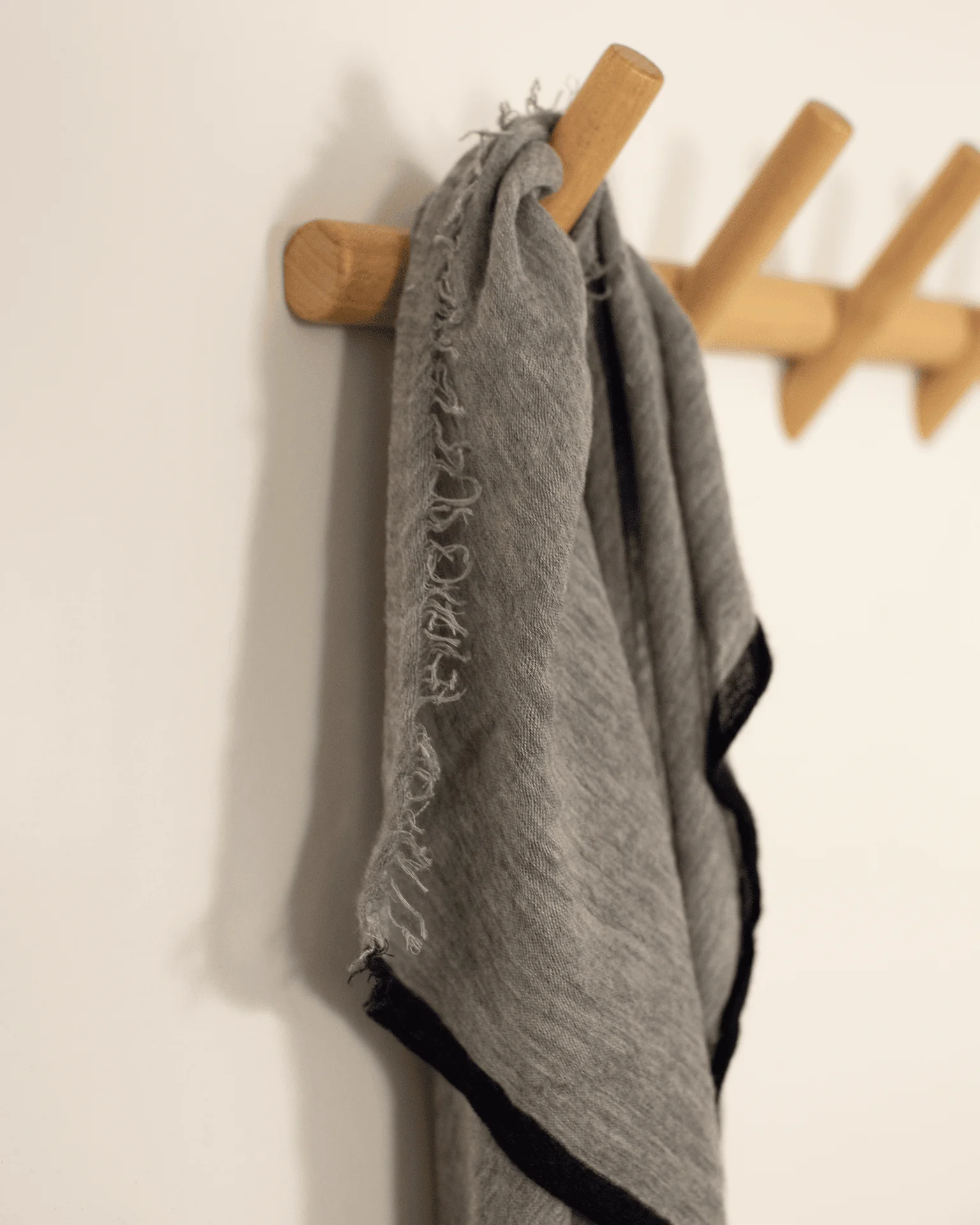 Rosa Mini in Heather Grey X Navy - Image 2
