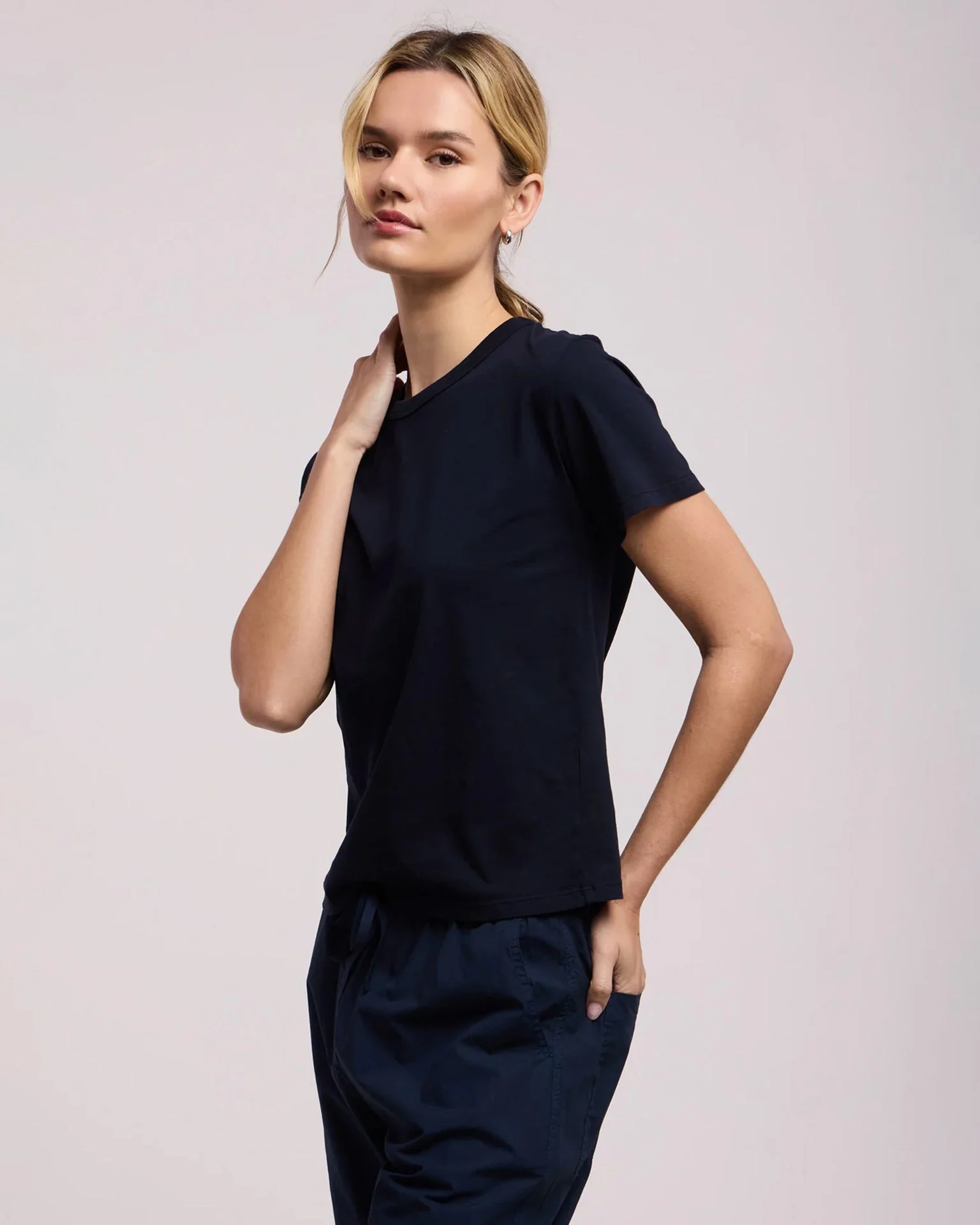 Ryland Short Sleeve Crew Neck Top In Navy - Image 2