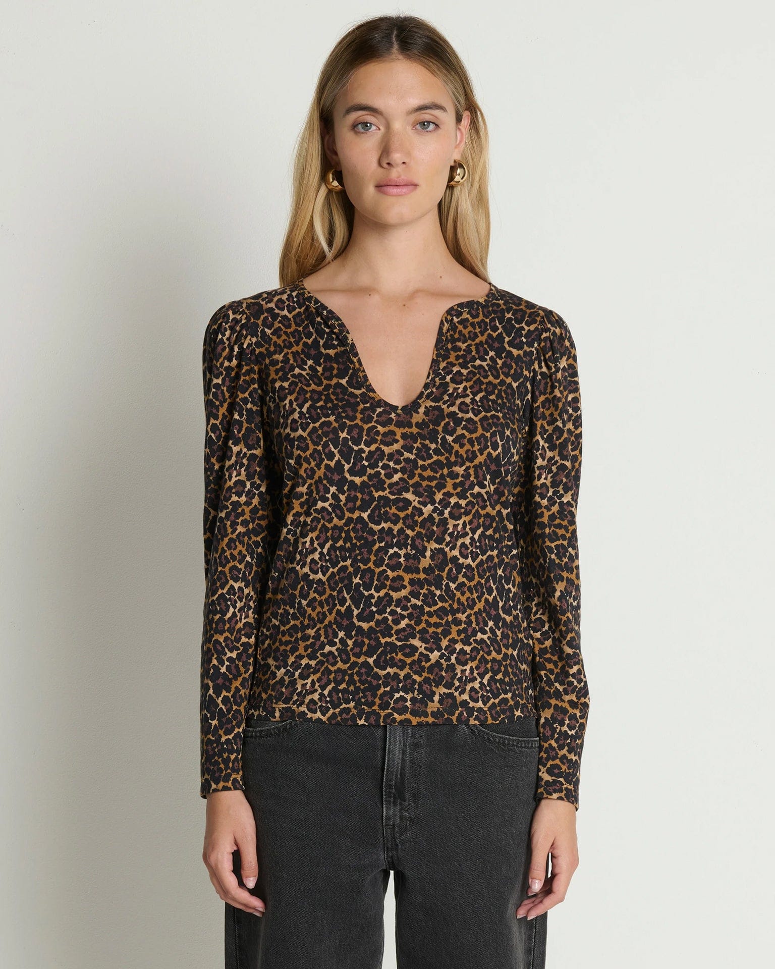 Sabina Tee in Winter Leopard - Image 4