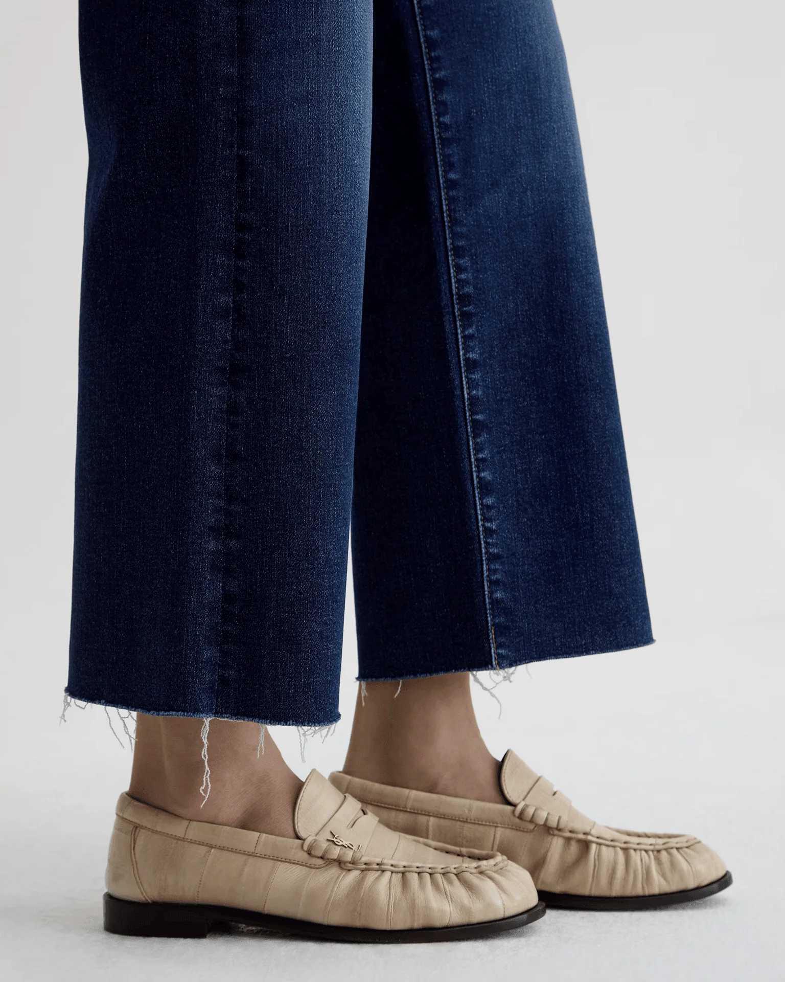 Saige Wide Leg Crop in Outspoken - Image 5