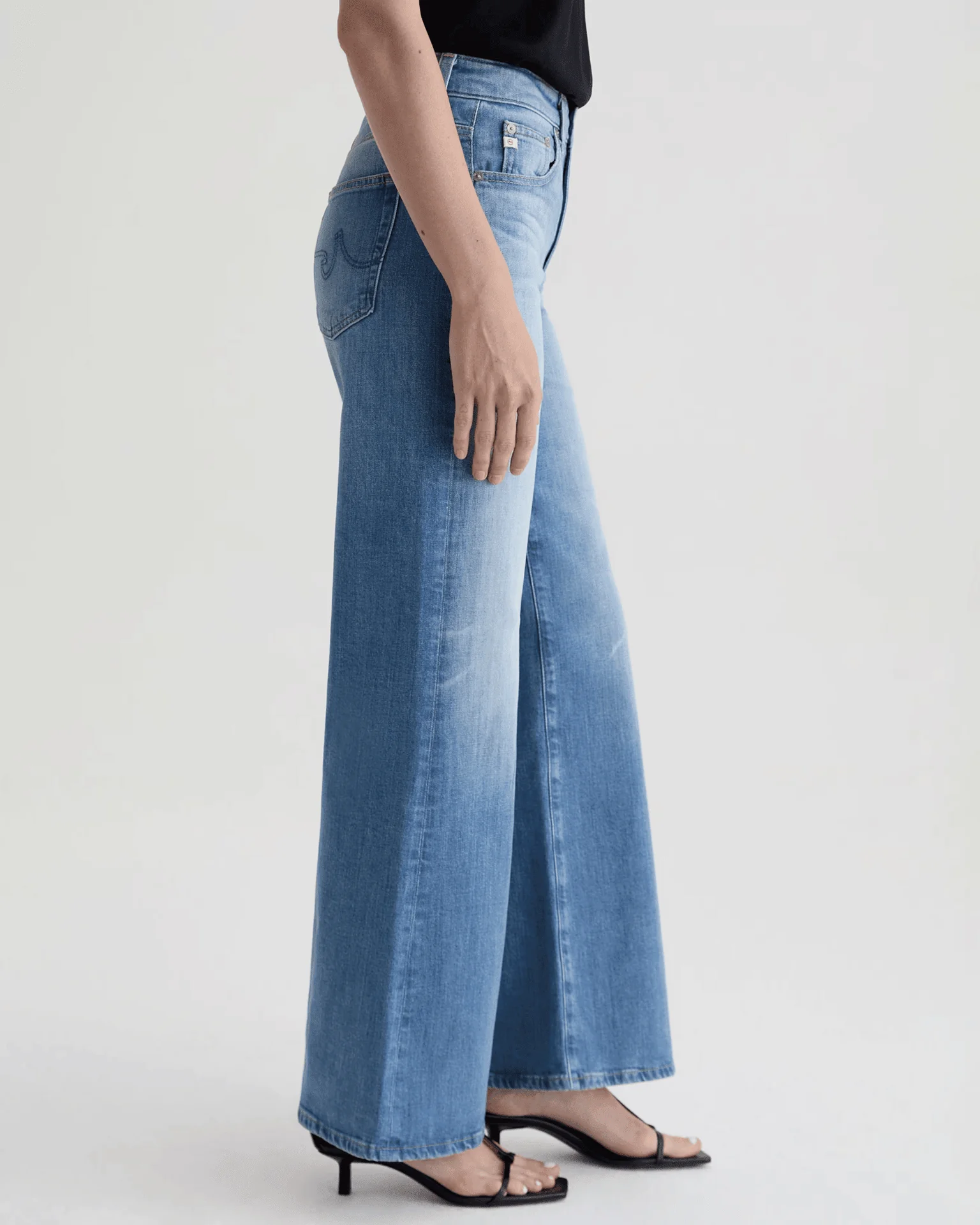 Saige Wide Leg in 18Ys Bisou - Image 5