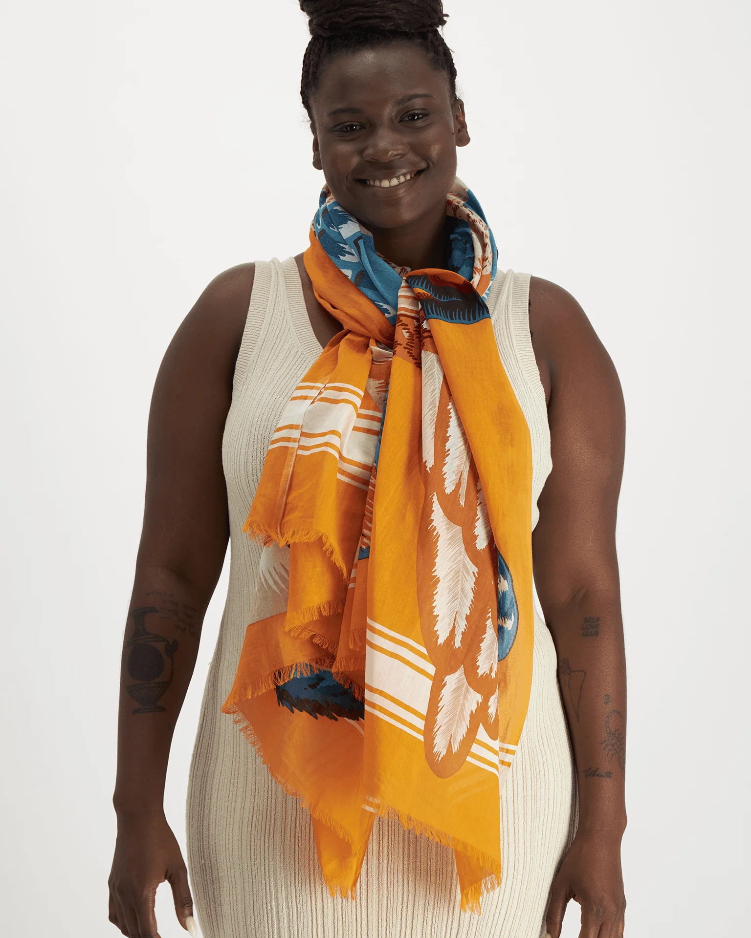 Scarf 100 Toucan in Orange - Image 3