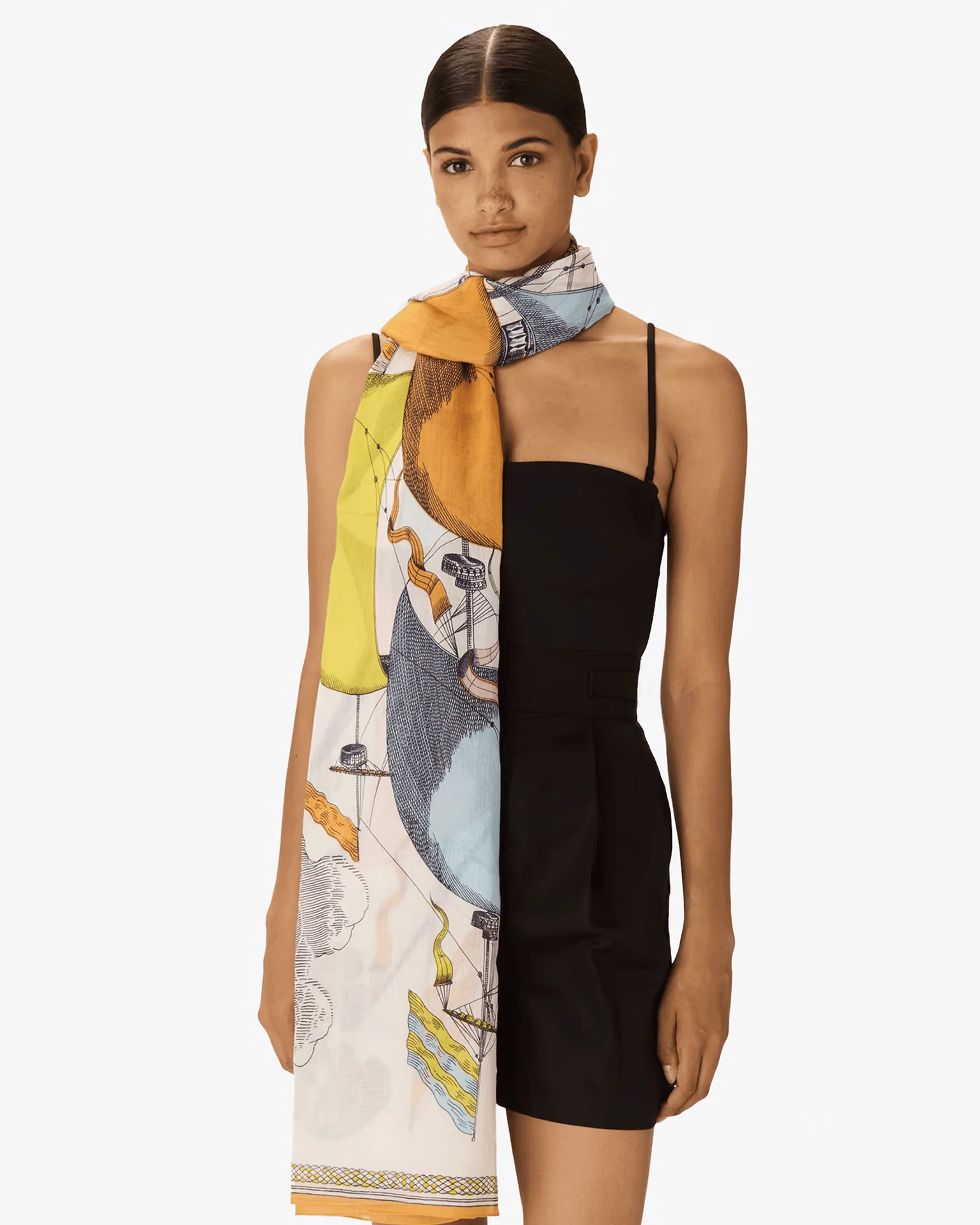 Scarf / Etole 100 Des Rives et Des Reves in Multicolor - Image 5