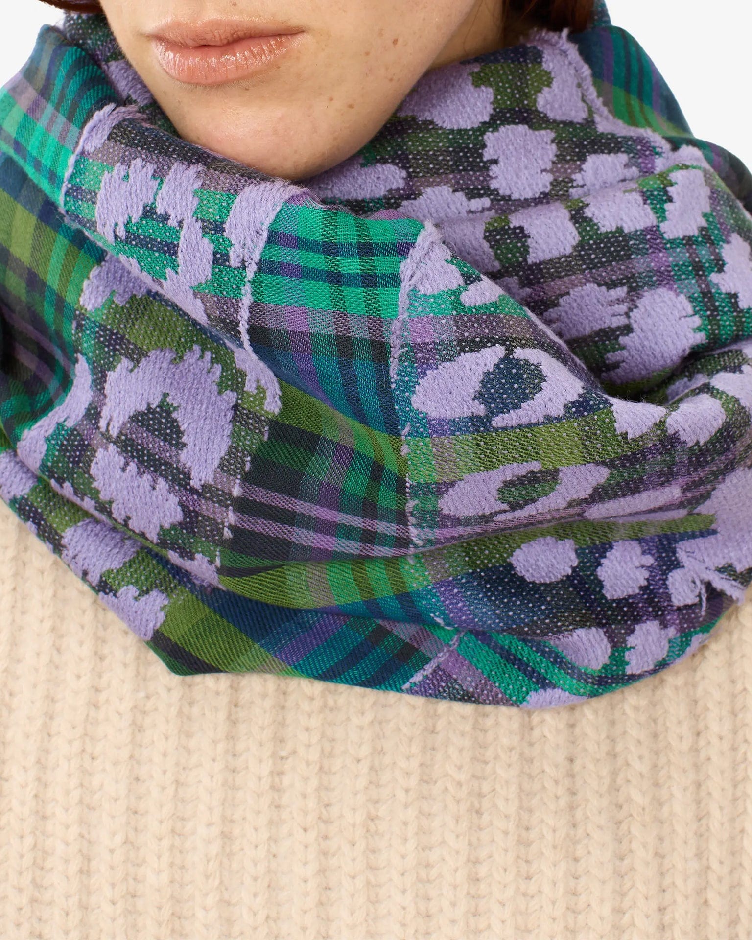 Scarf / Etole 70 3D Fetiche in Green - Image 2