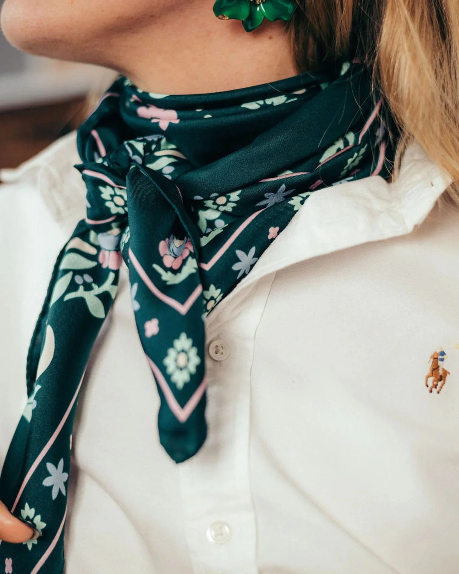 Secret Garden 100% Silk in Vert - Image 2