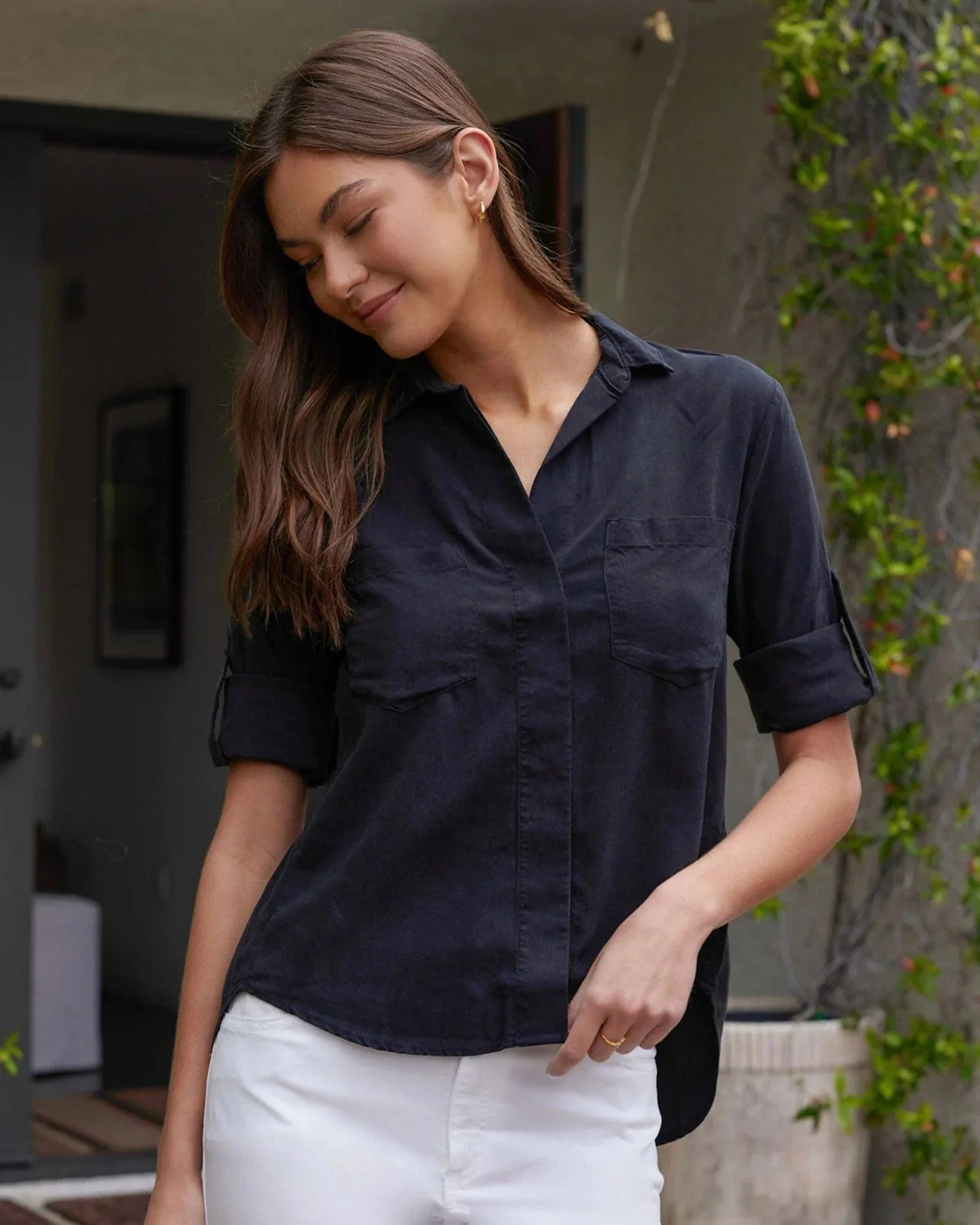 Split Back Button Down in Vintage Black