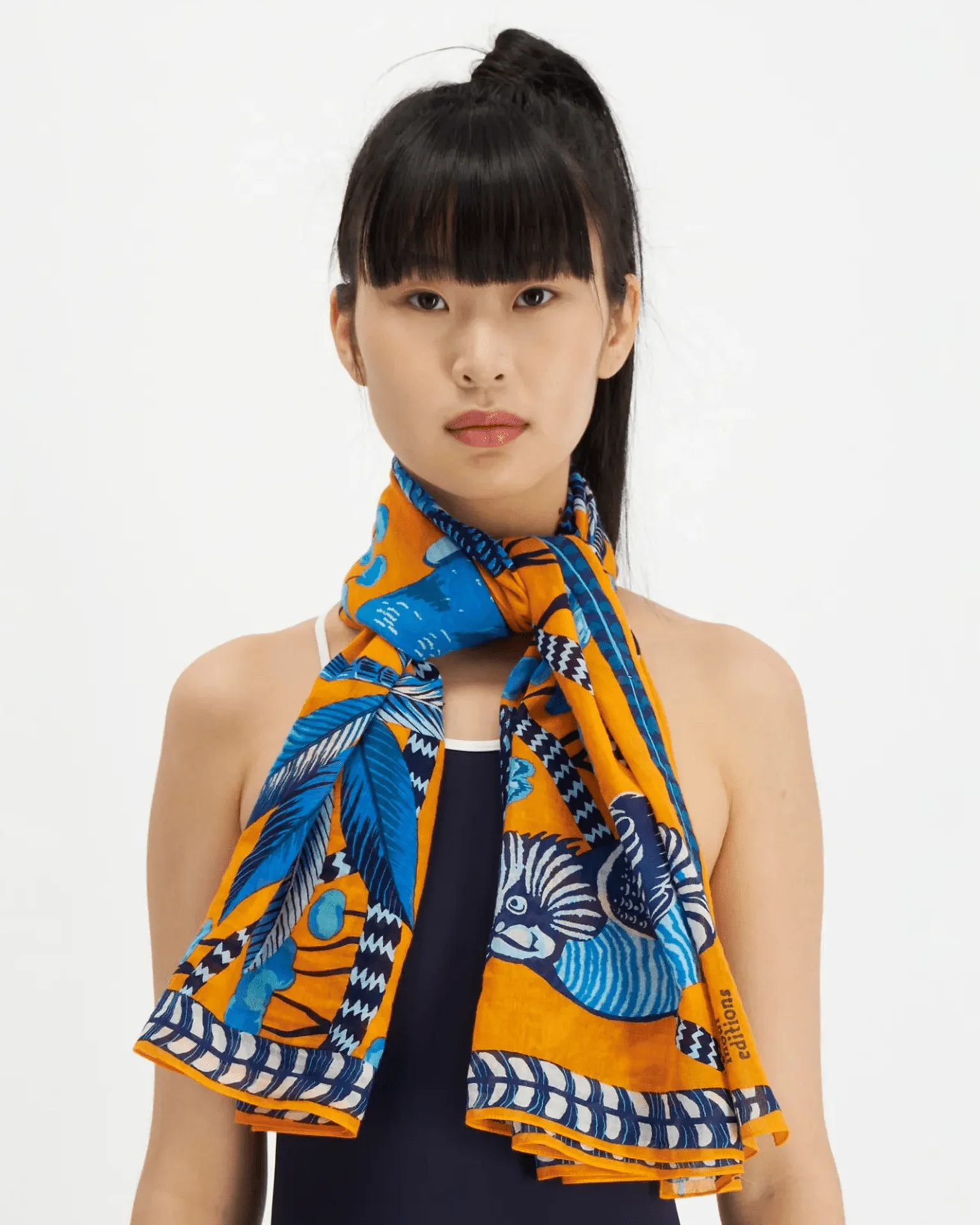 Square 130 Cerise in Orange - Image 3