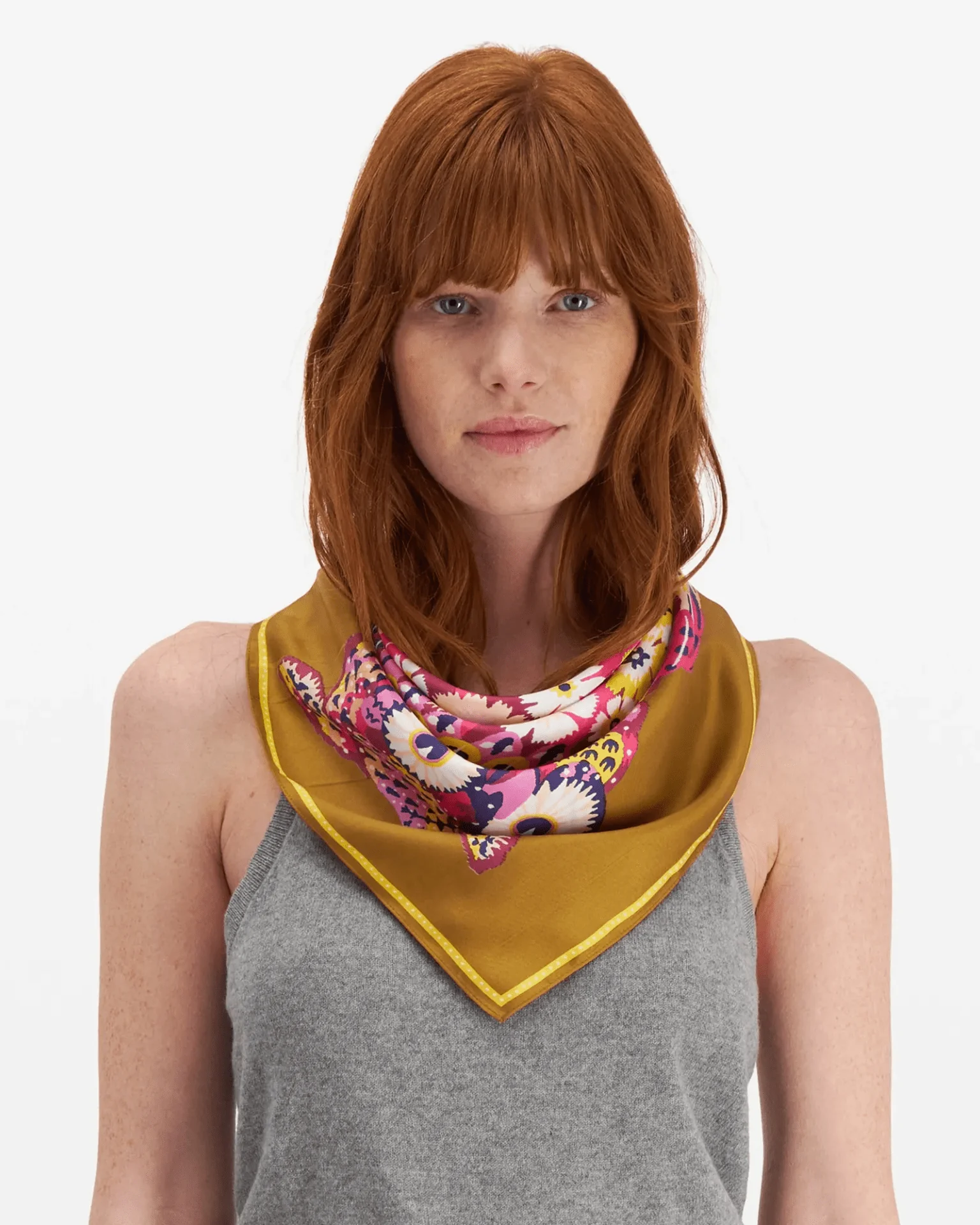 Square / Carre 65 Hulule in Fuchsia - Image 2