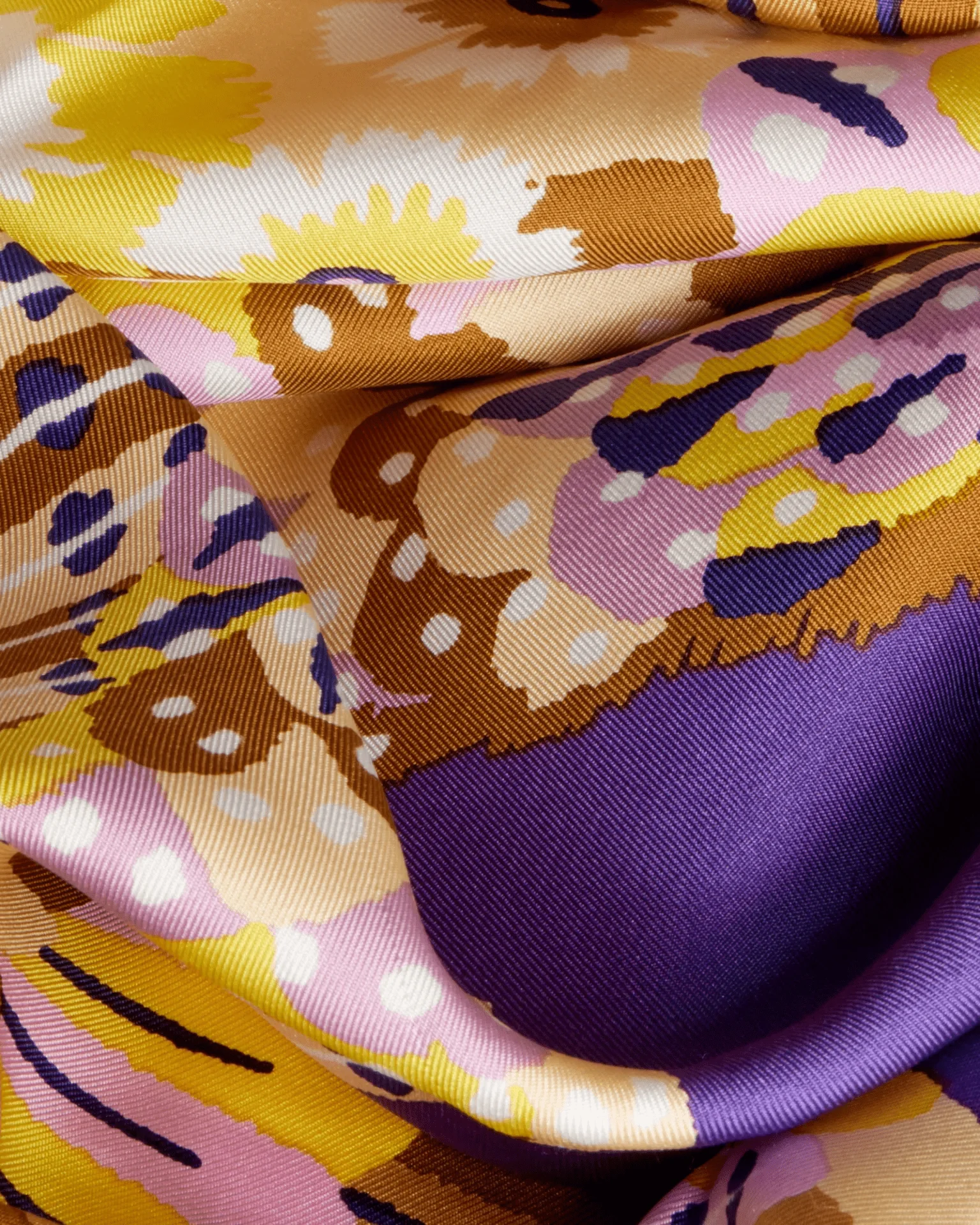 Square / Carre 65 Hulule in Purple - Image 4