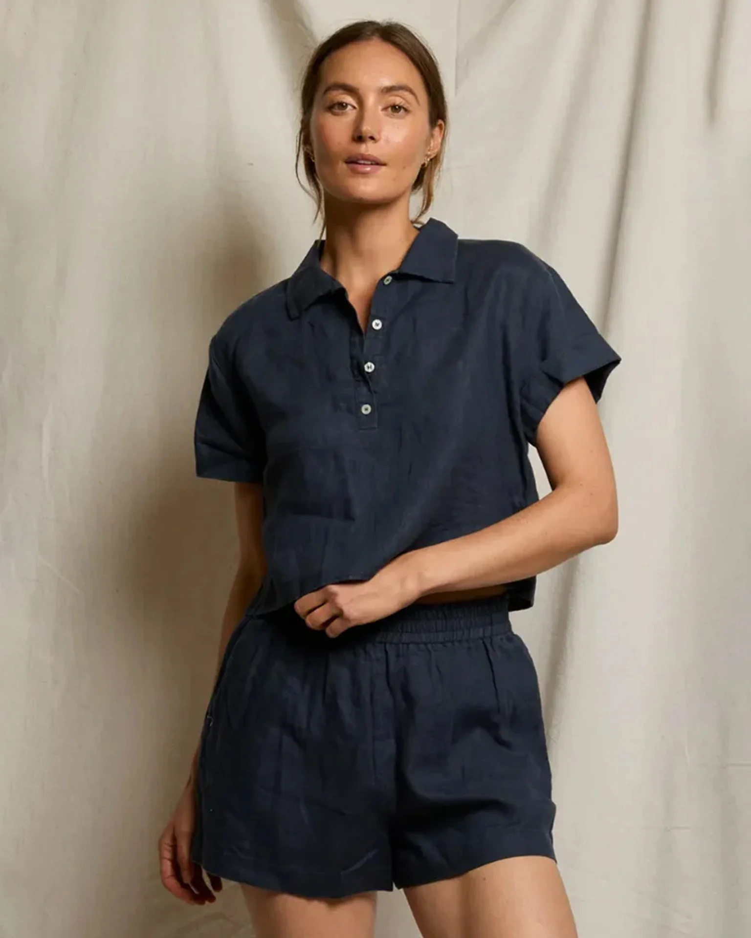 Tabitha - Linen 1/4 Button Down Collared Tee in Navy