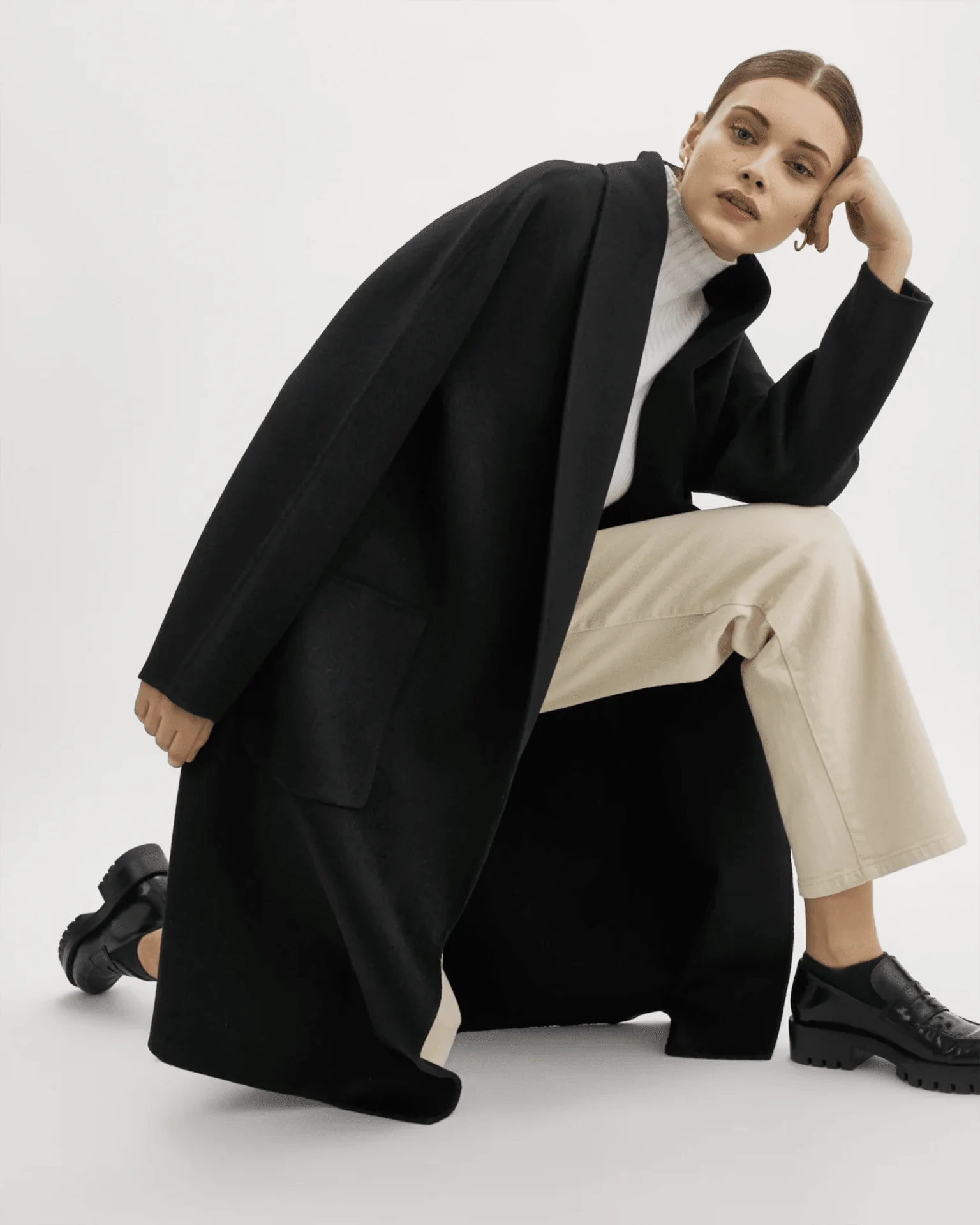 Thara Jacket in Black - Image 3