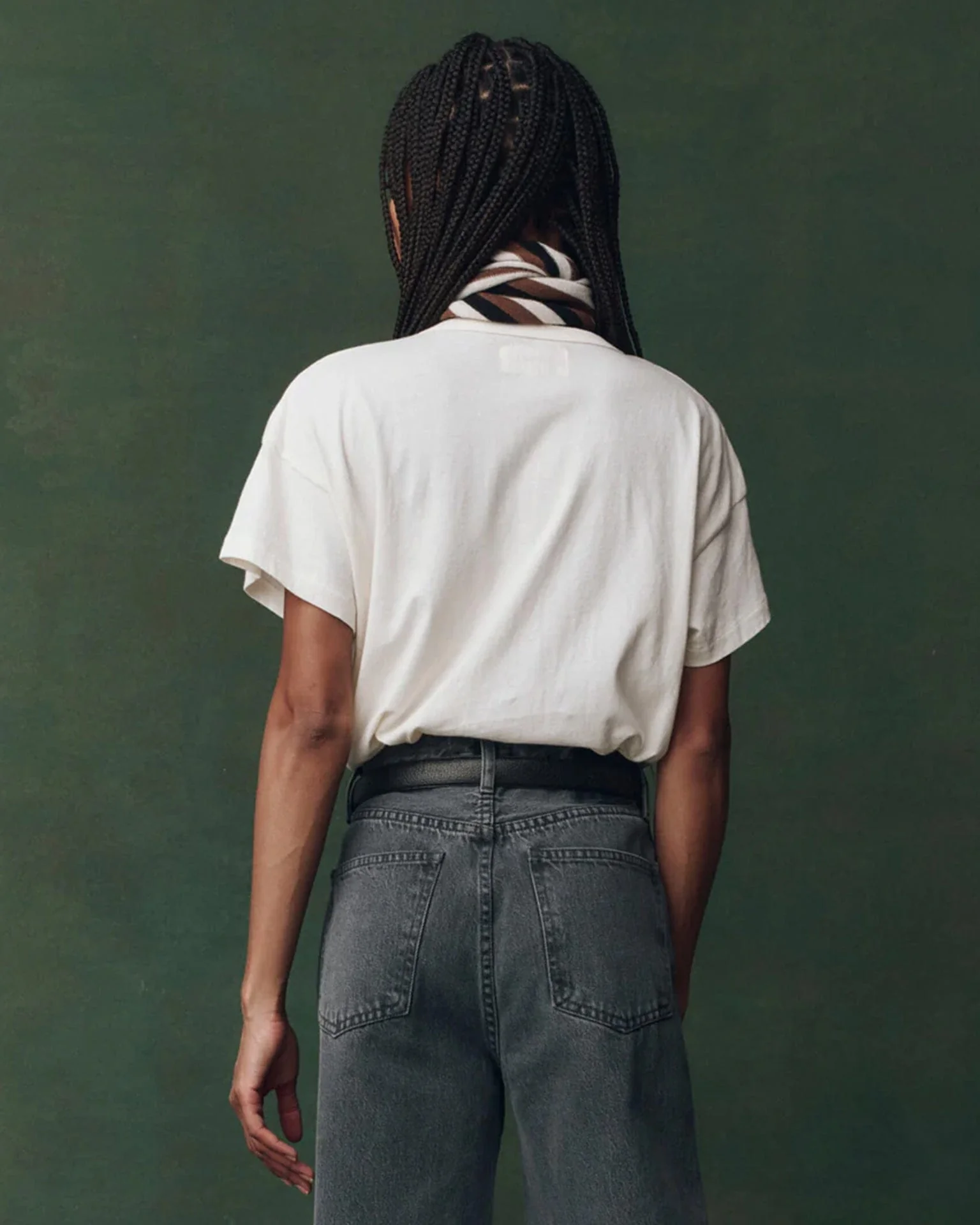 The Boxy Crew w/ Horse Embroidery in Washed White - Image 4