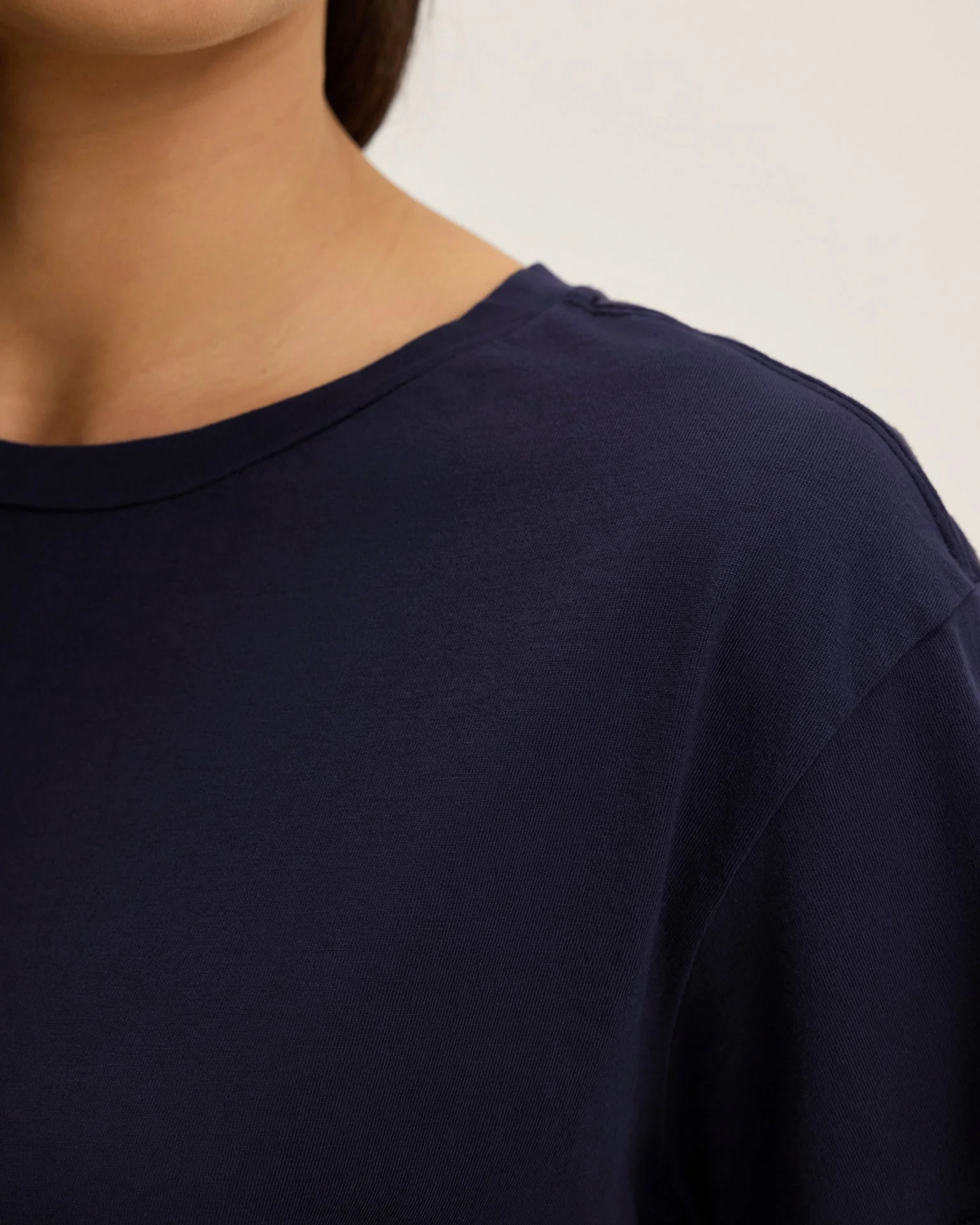 Tia Short Sleeve Crew Neck Top In Navy - Image 2