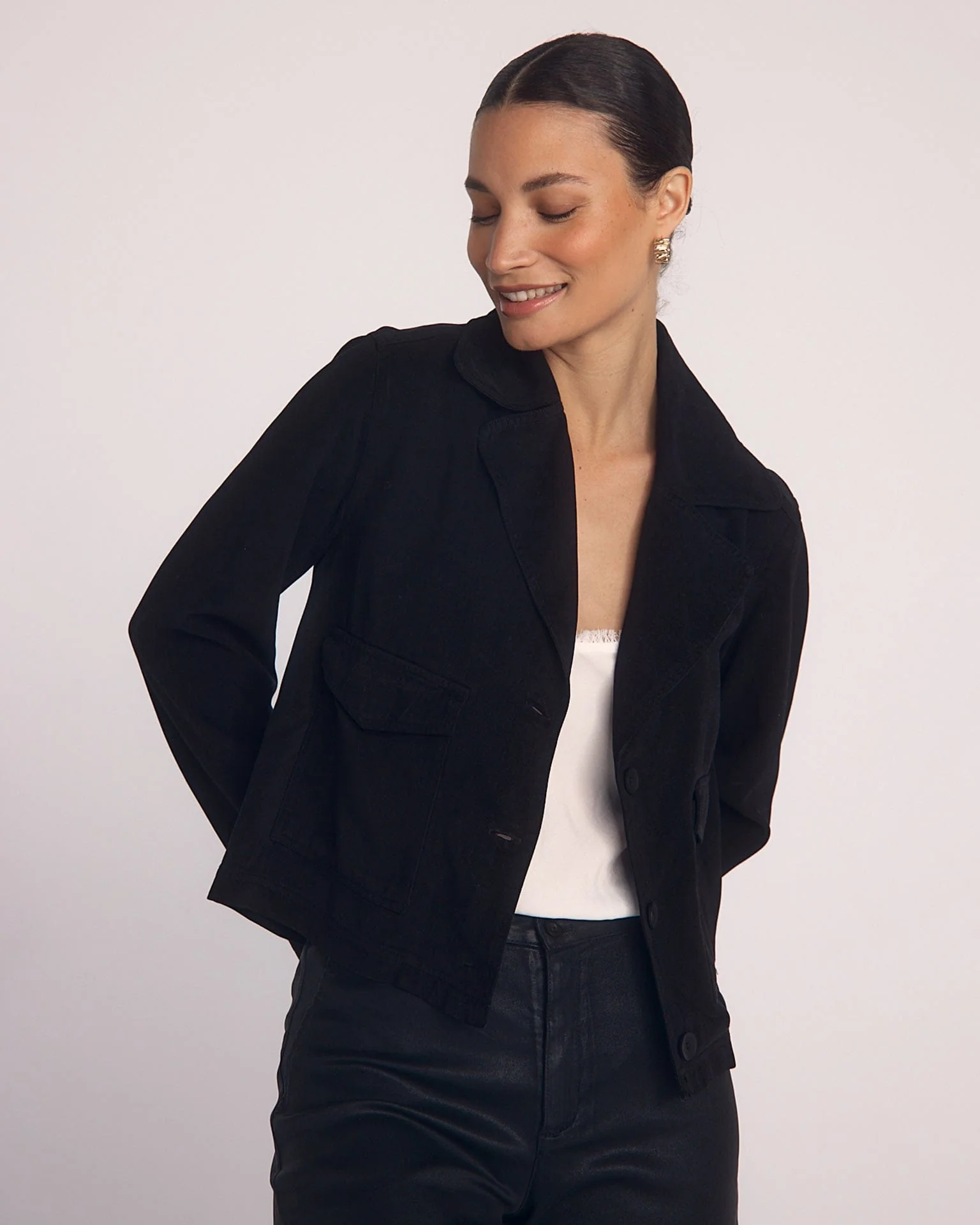Utility Crop Trench in Black