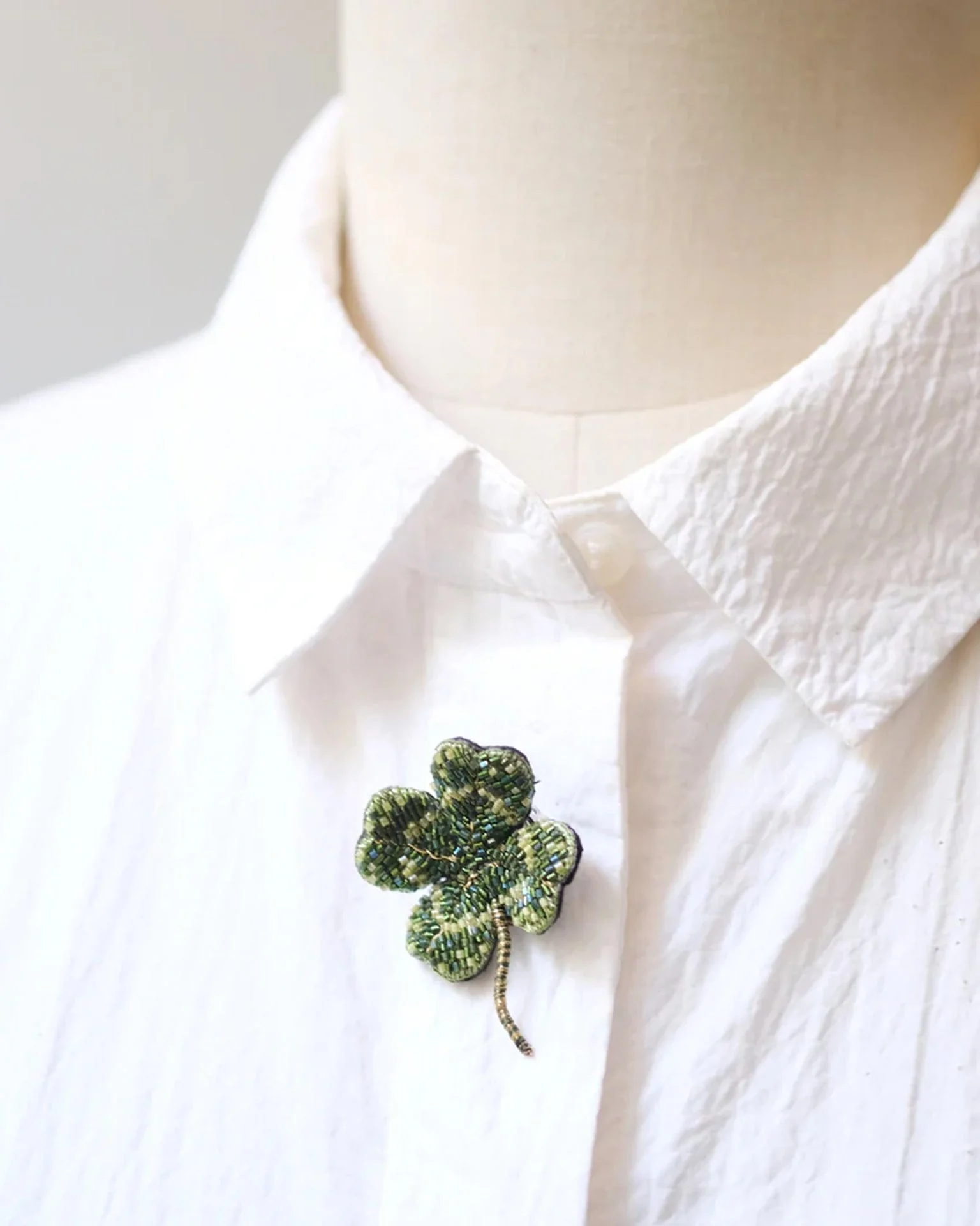 Vintage Clover Brooch Pin - Image 2