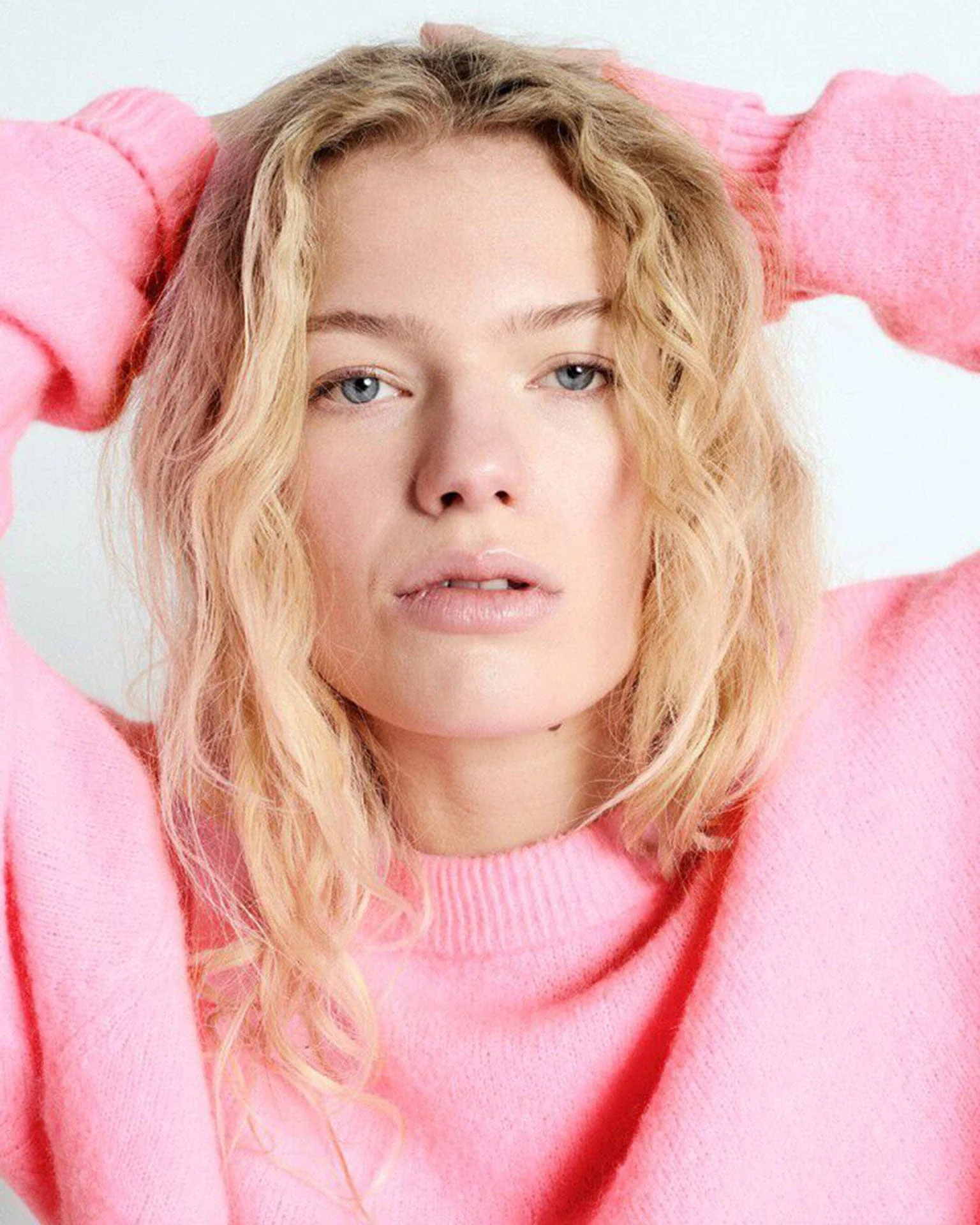 Vito Crewneck Sweater w/ Cuff Slv in Rose Chine - Image 3