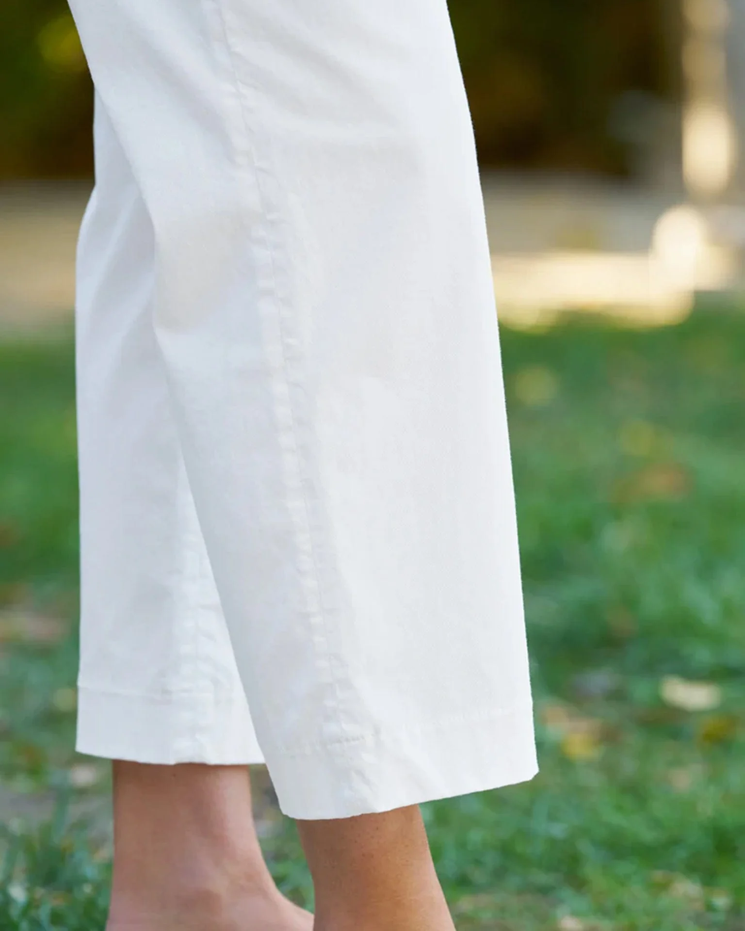 Westport Wide Leg Chino in White Twill - Image 3