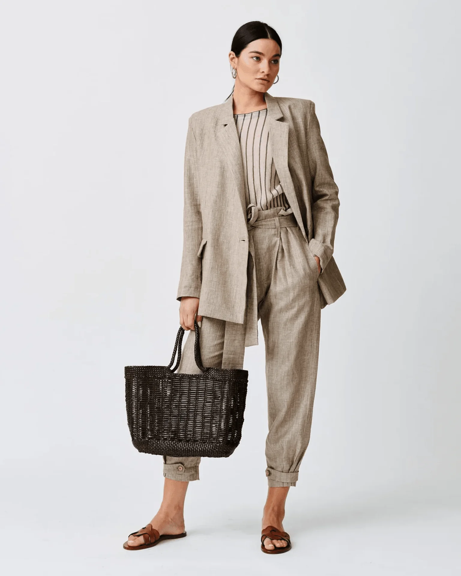 Window Basket in Dark Brown - Image 2