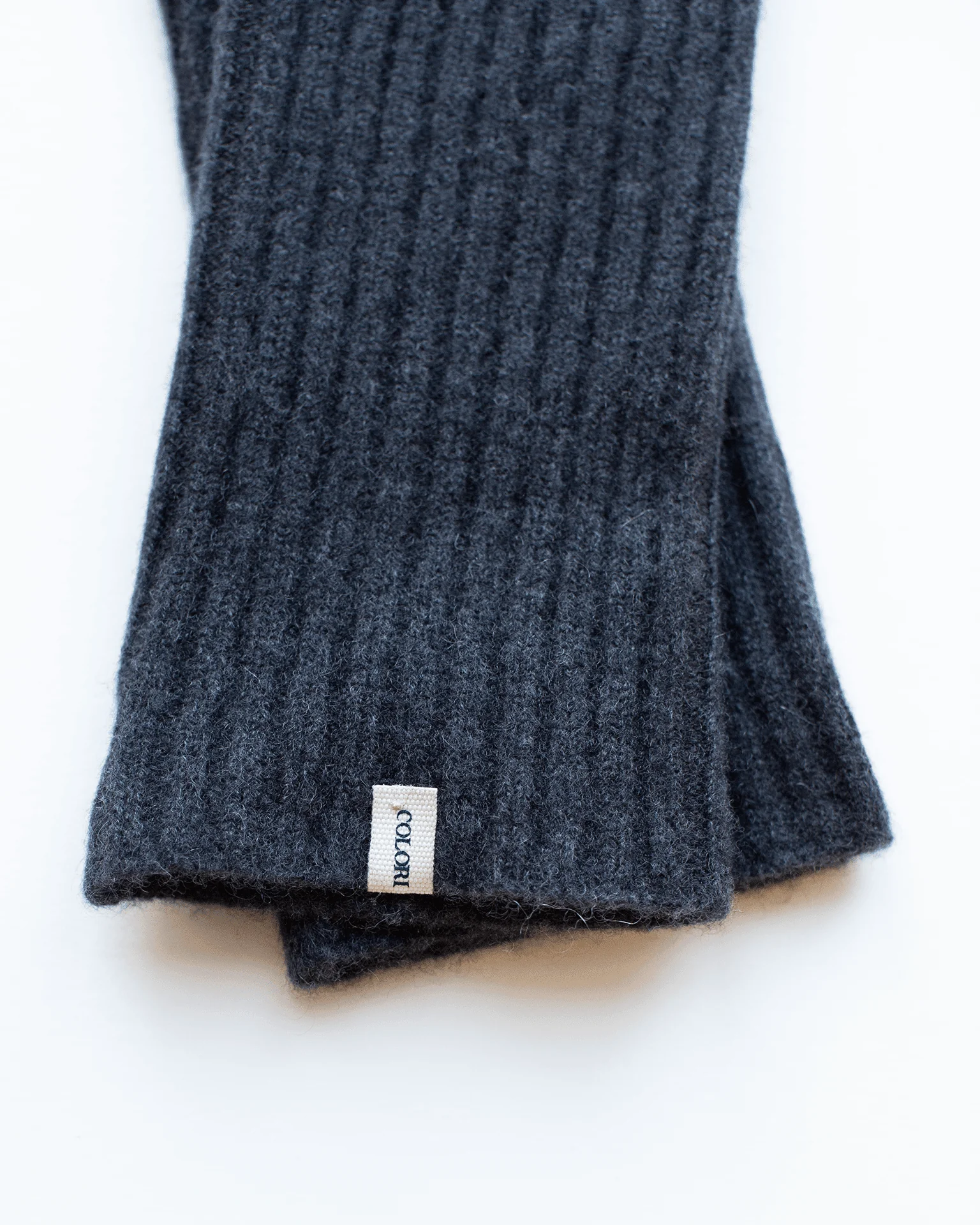 Wrist Warmer in Carbon - Image 2