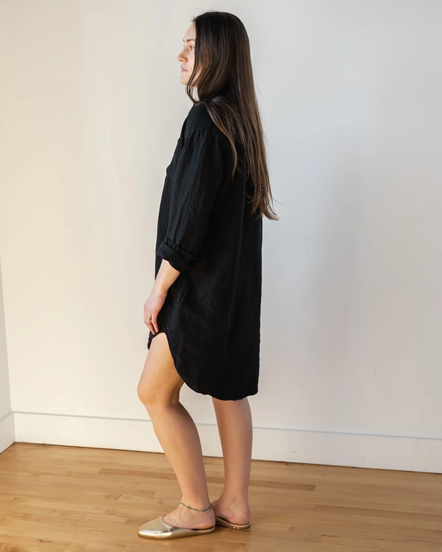 Yuki Shirtdress in Black Linen Twill - Image 2